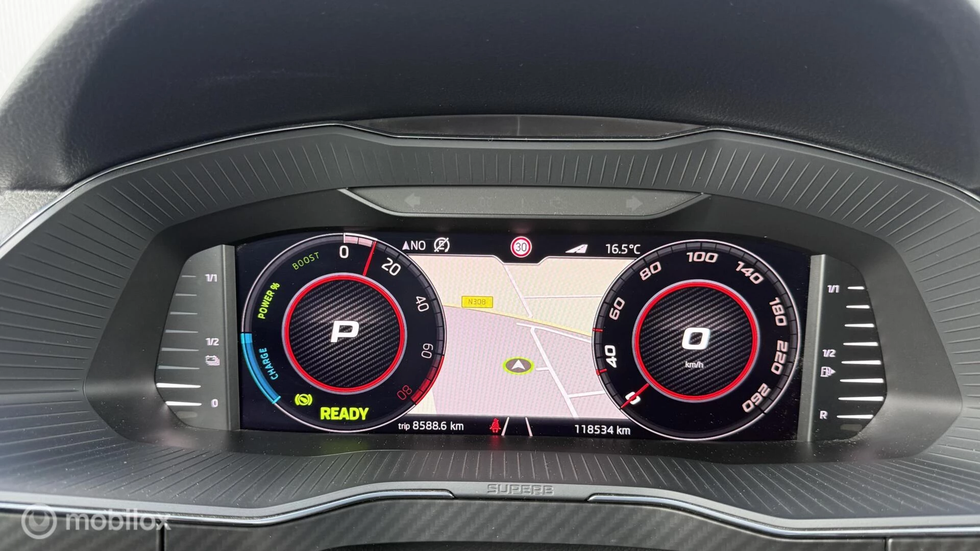 Hoofdafbeelding Škoda Superb