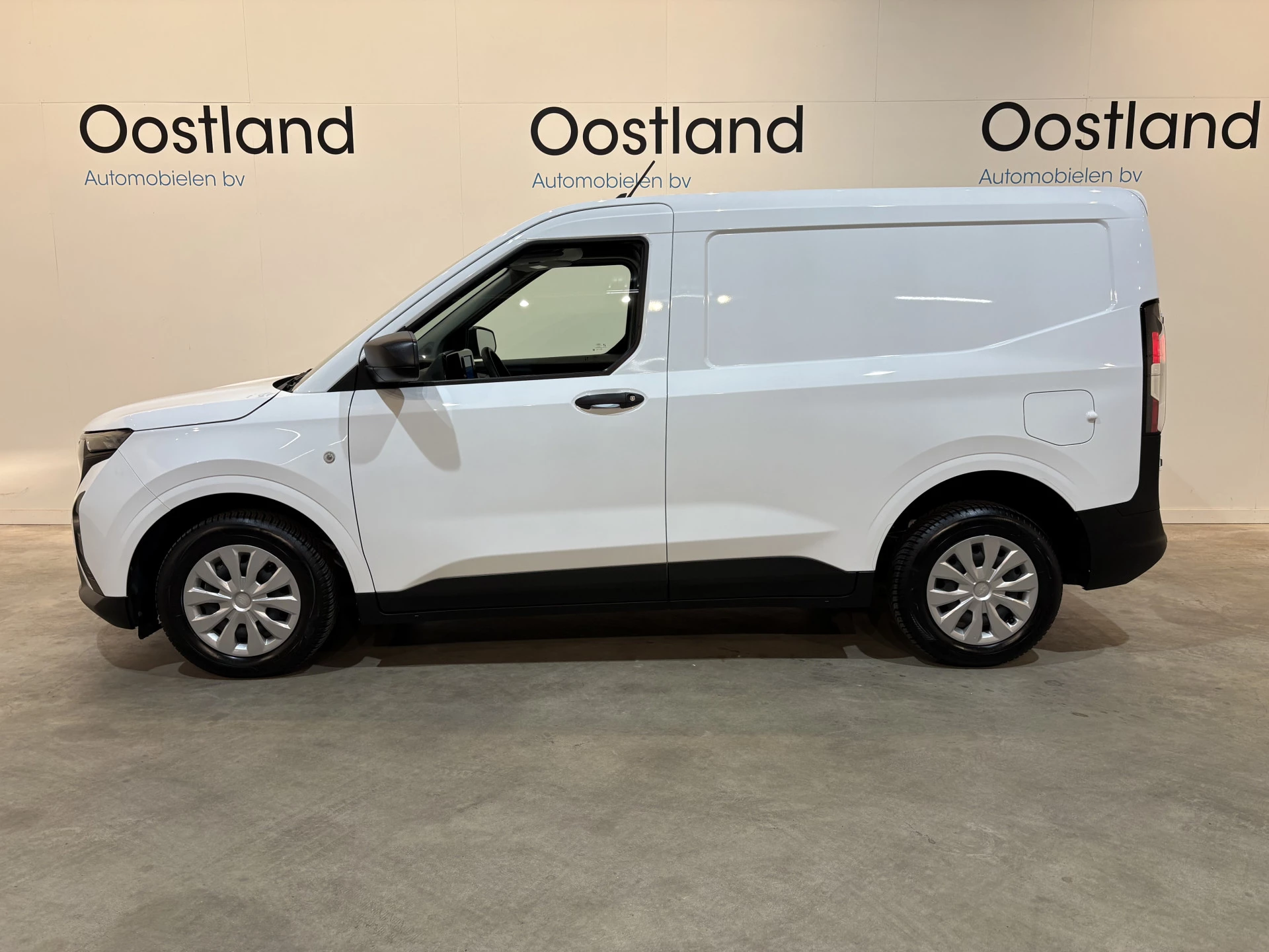 Hoofdafbeelding Ford Transit Courier