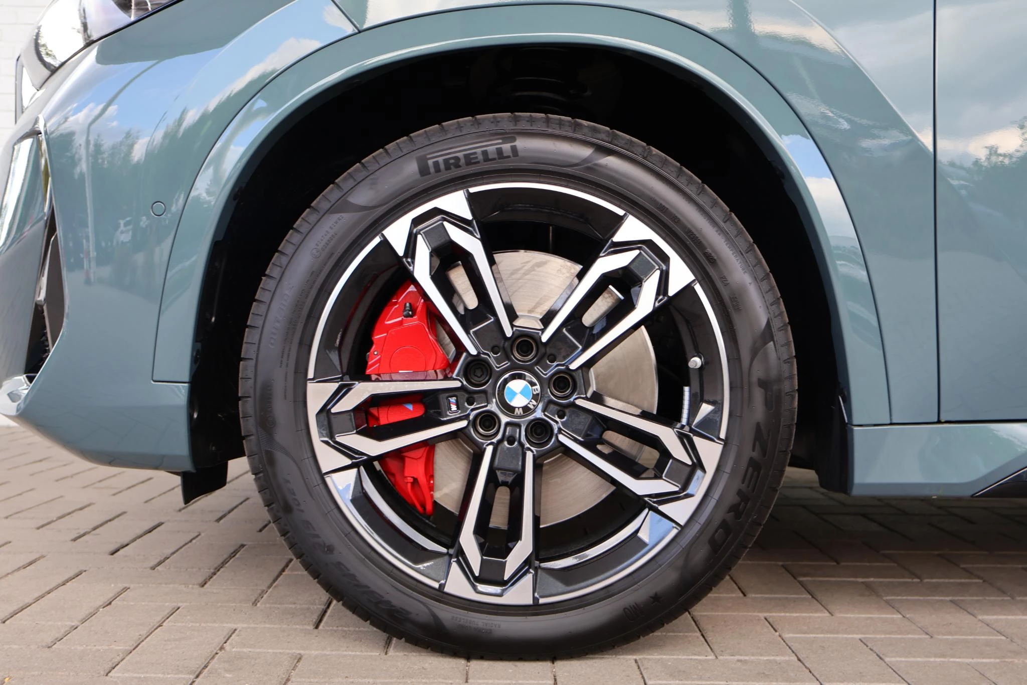Hoofdafbeelding BMW iX1