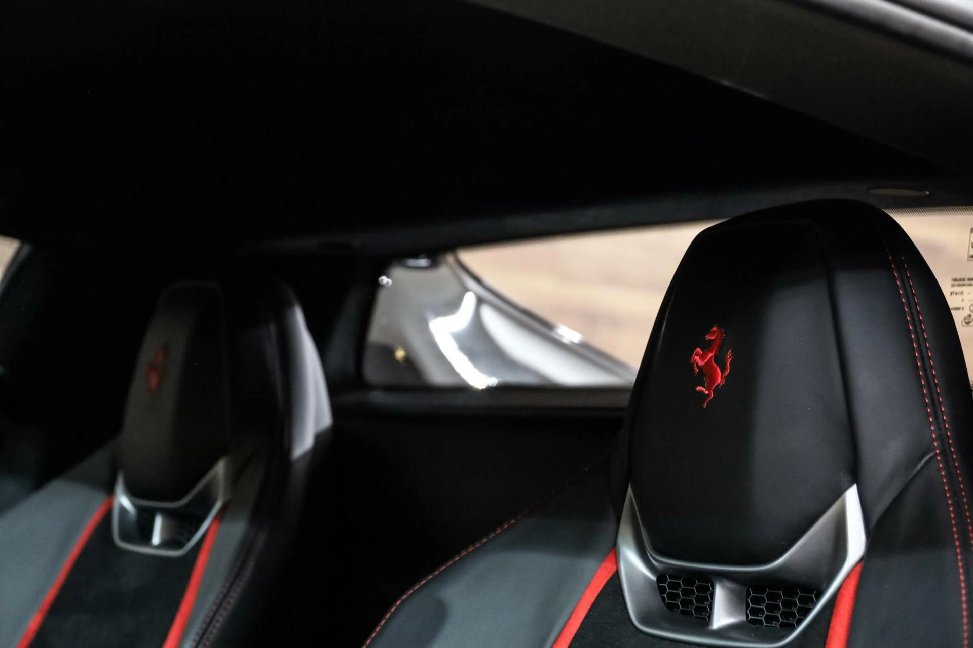 Hoofdafbeelding Ferrari 296