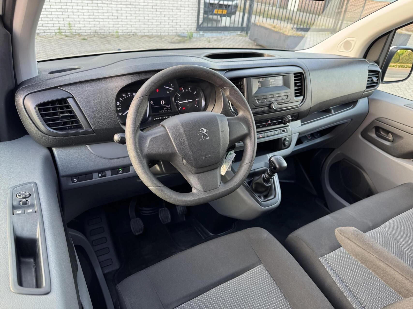 Hoofdafbeelding Peugeot Expert