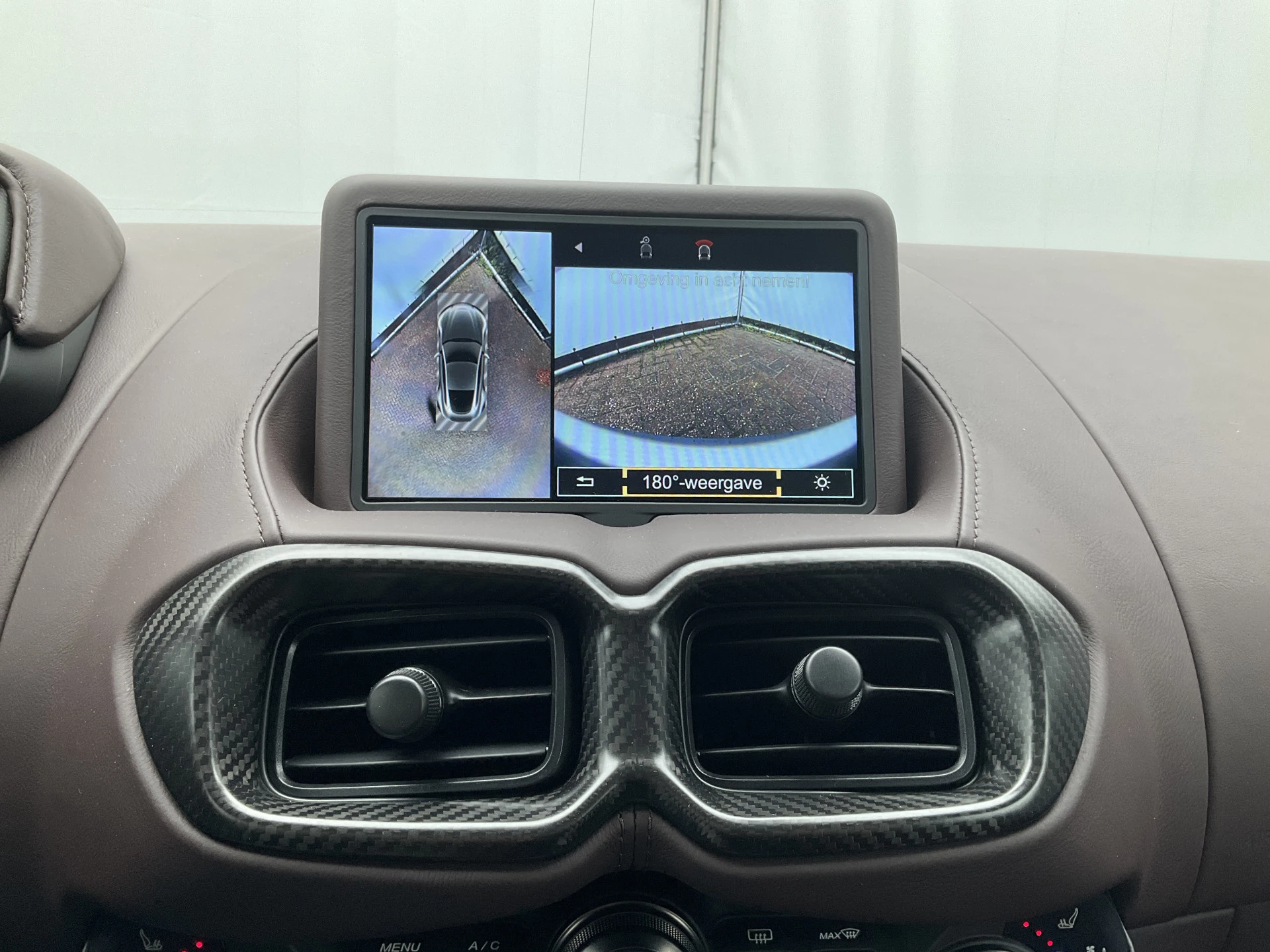 Hoofdafbeelding Aston Martin V8 Vantage