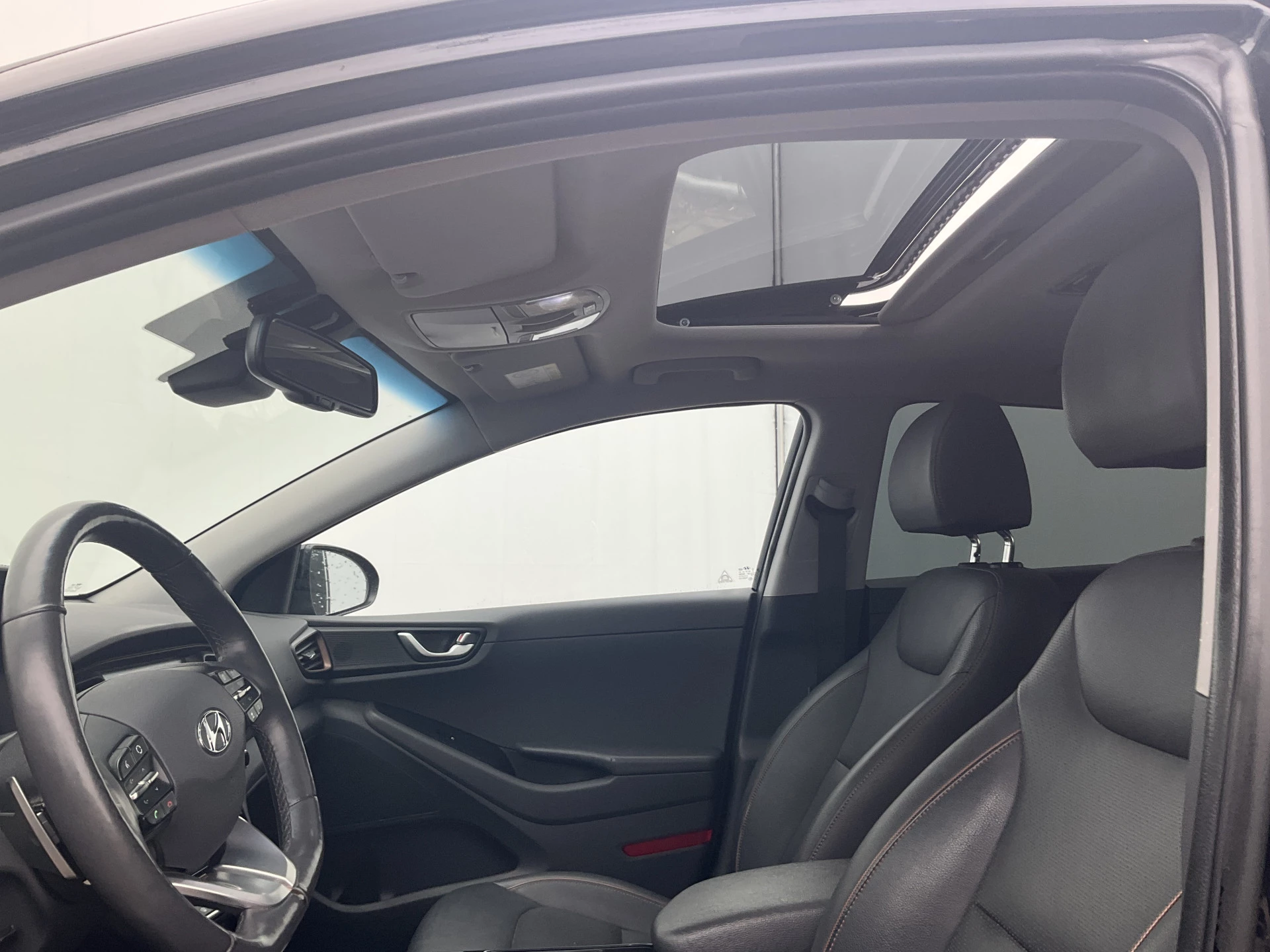 Hoofdafbeelding Hyundai IONIQ