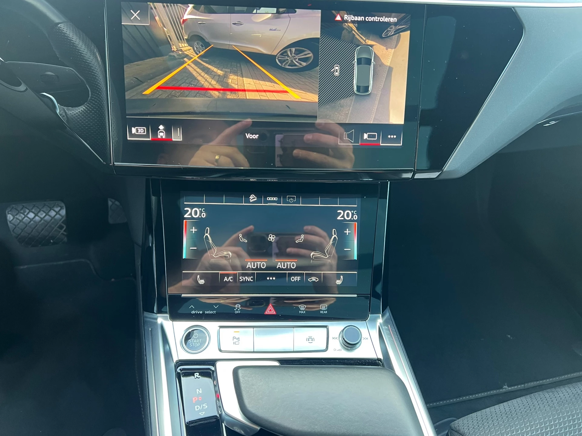 Hoofdafbeelding Audi e-tron
