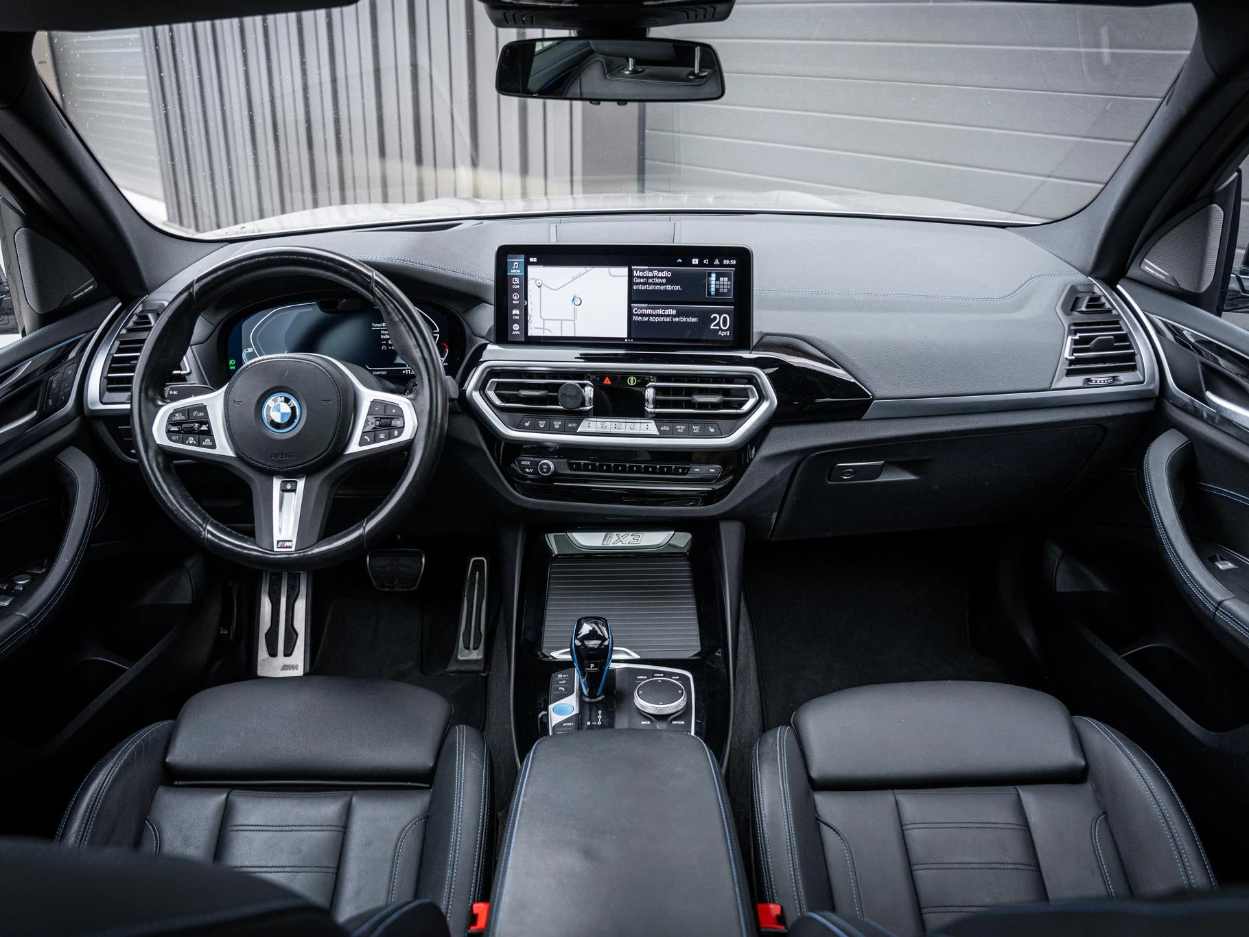 Hoofdafbeelding BMW iX3