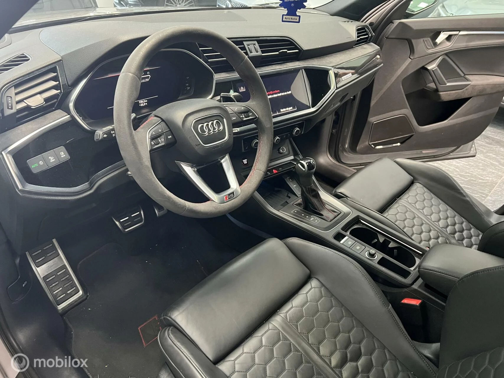 Hoofdafbeelding Audi RSQ3