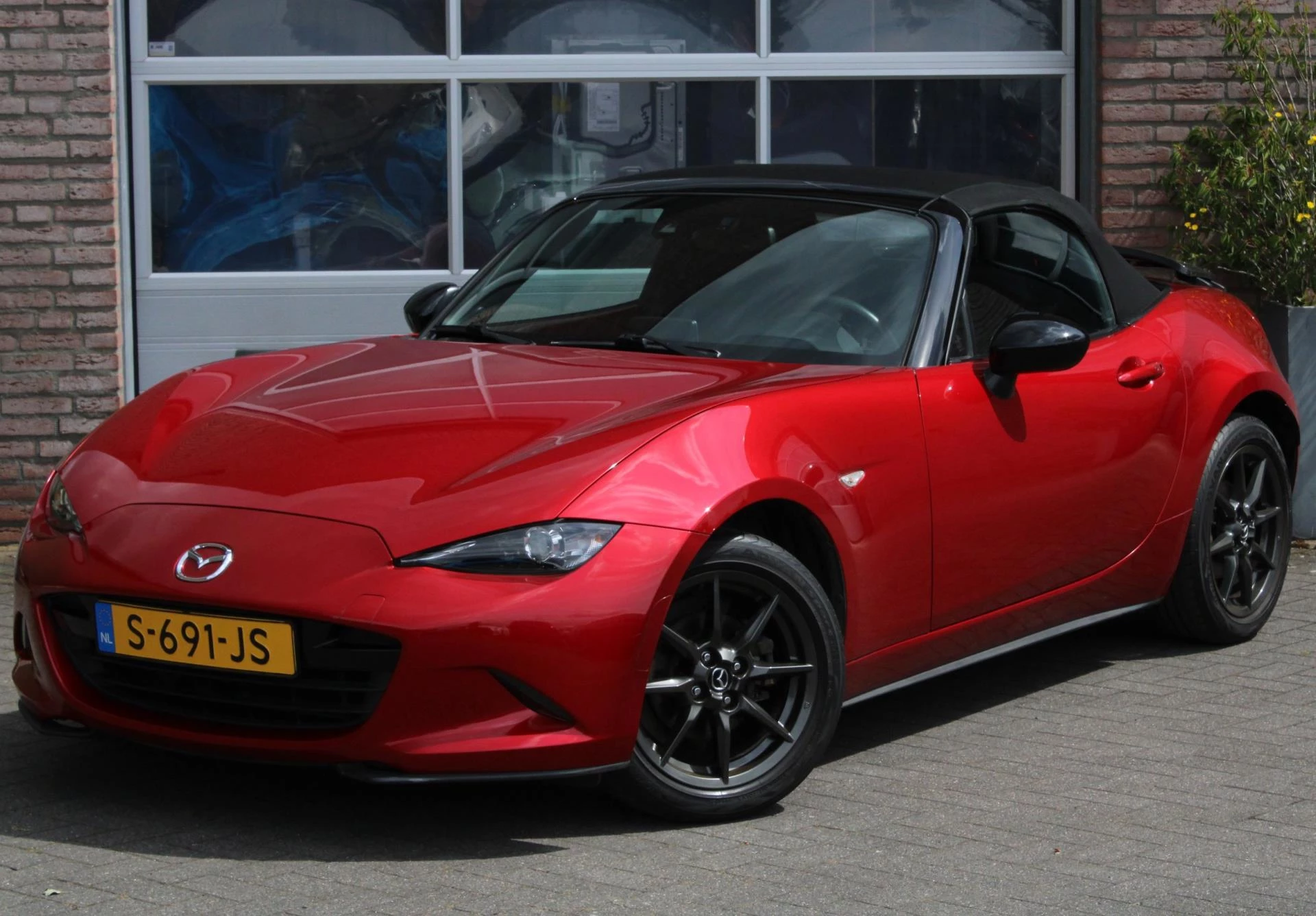 Hoofdafbeelding Mazda MX-5