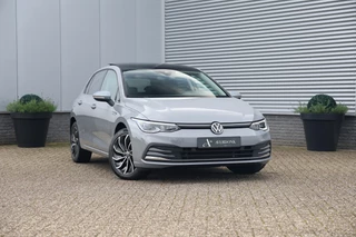 Volkswagen Golf 1.5 TSI Style NAP|Pano|Camera|Keyless|Sfeerv|Led