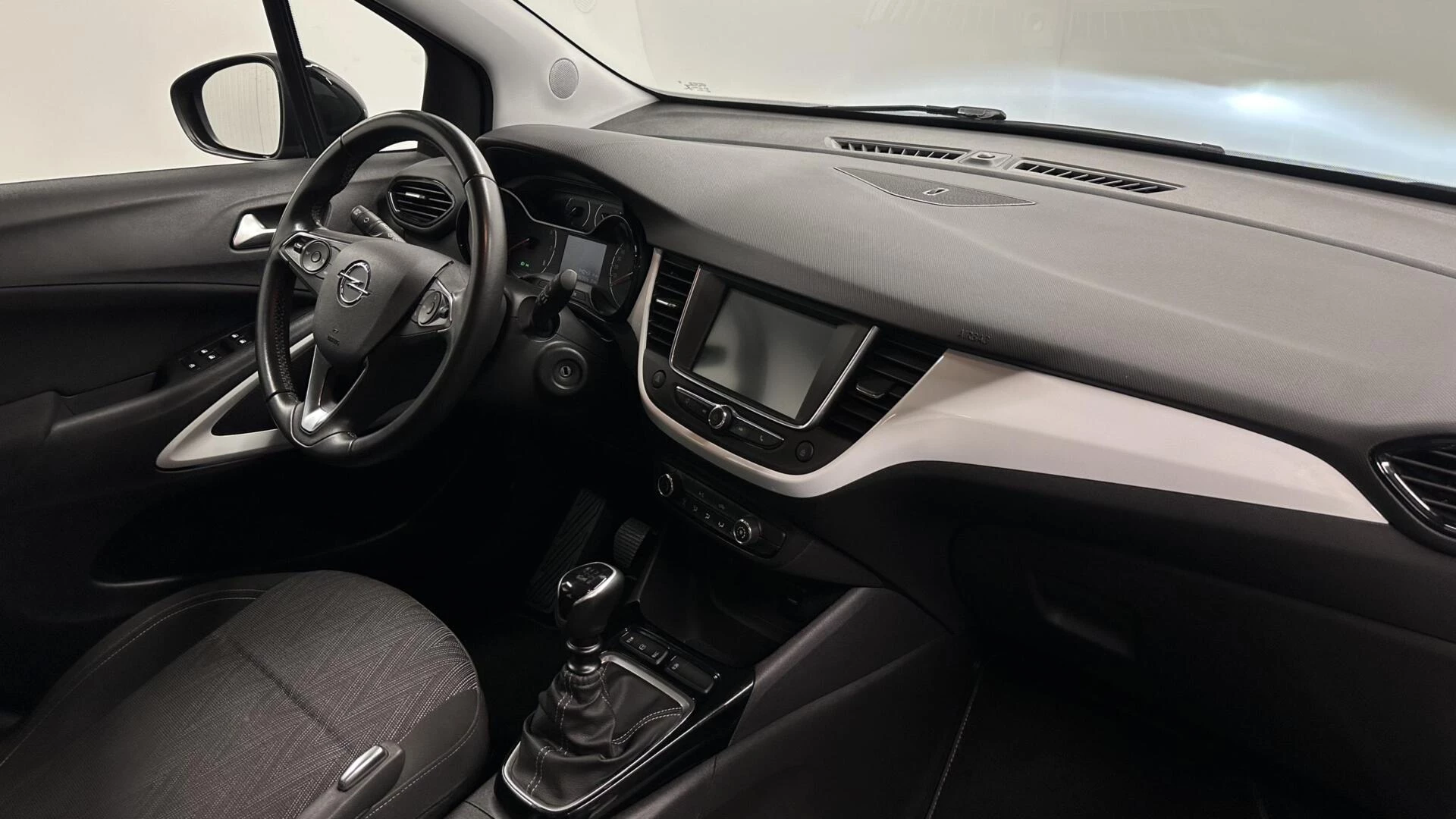 Hoofdafbeelding Opel Crossland X