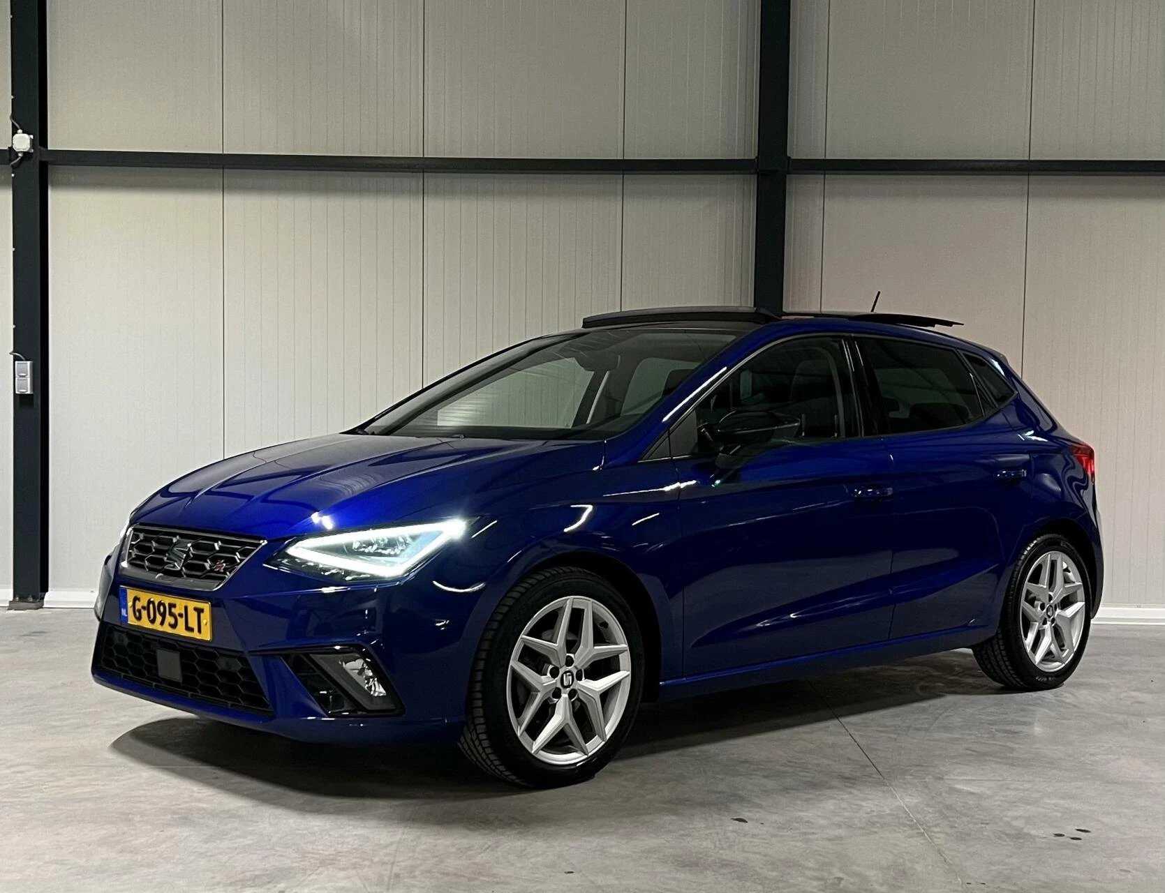 Hoofdafbeelding SEAT Ibiza