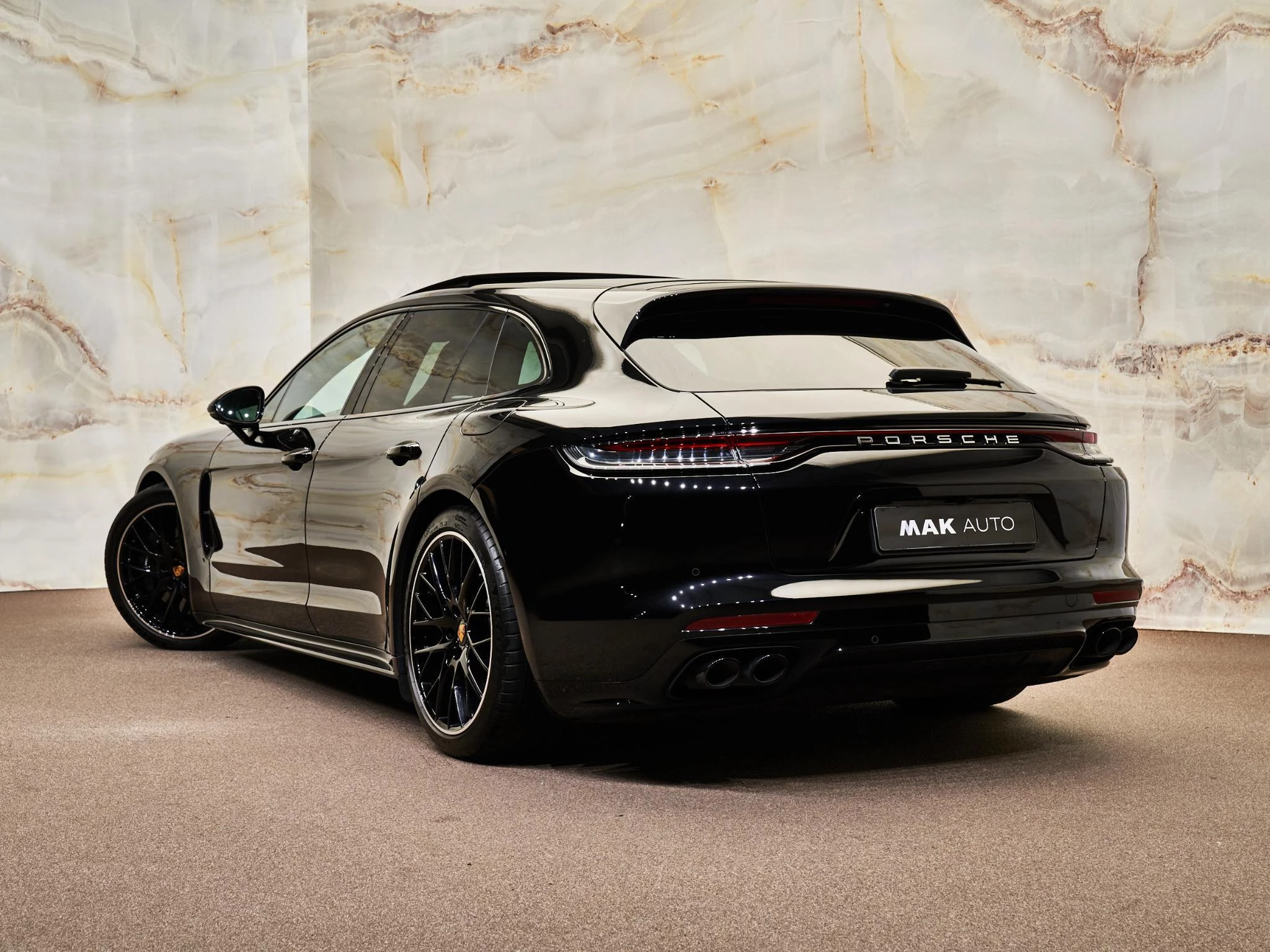 Hoofdafbeelding Porsche Panamera