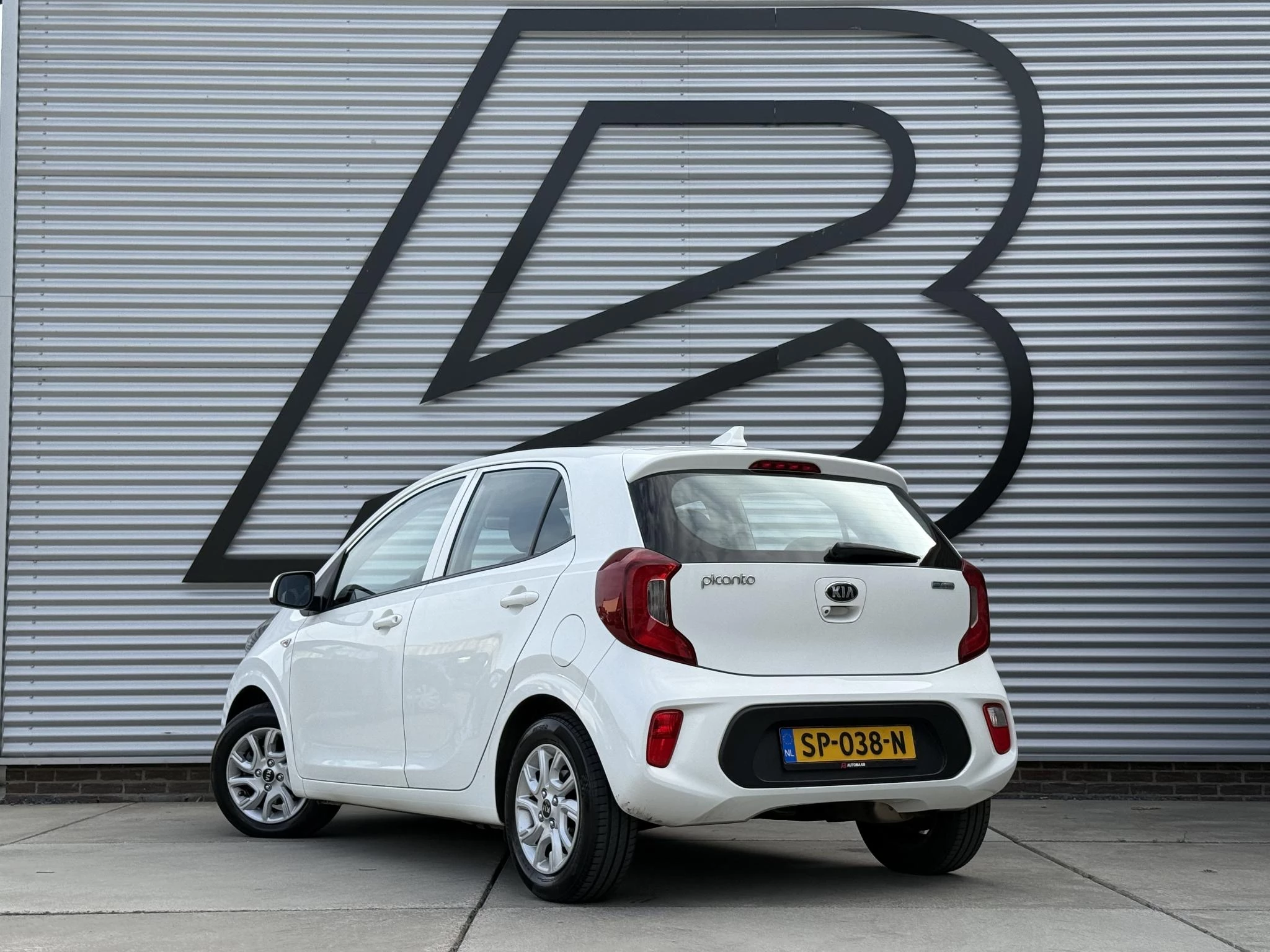 Hoofdafbeelding Kia Picanto