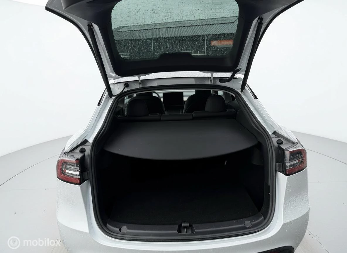 Hoofdafbeelding Tesla Model Y