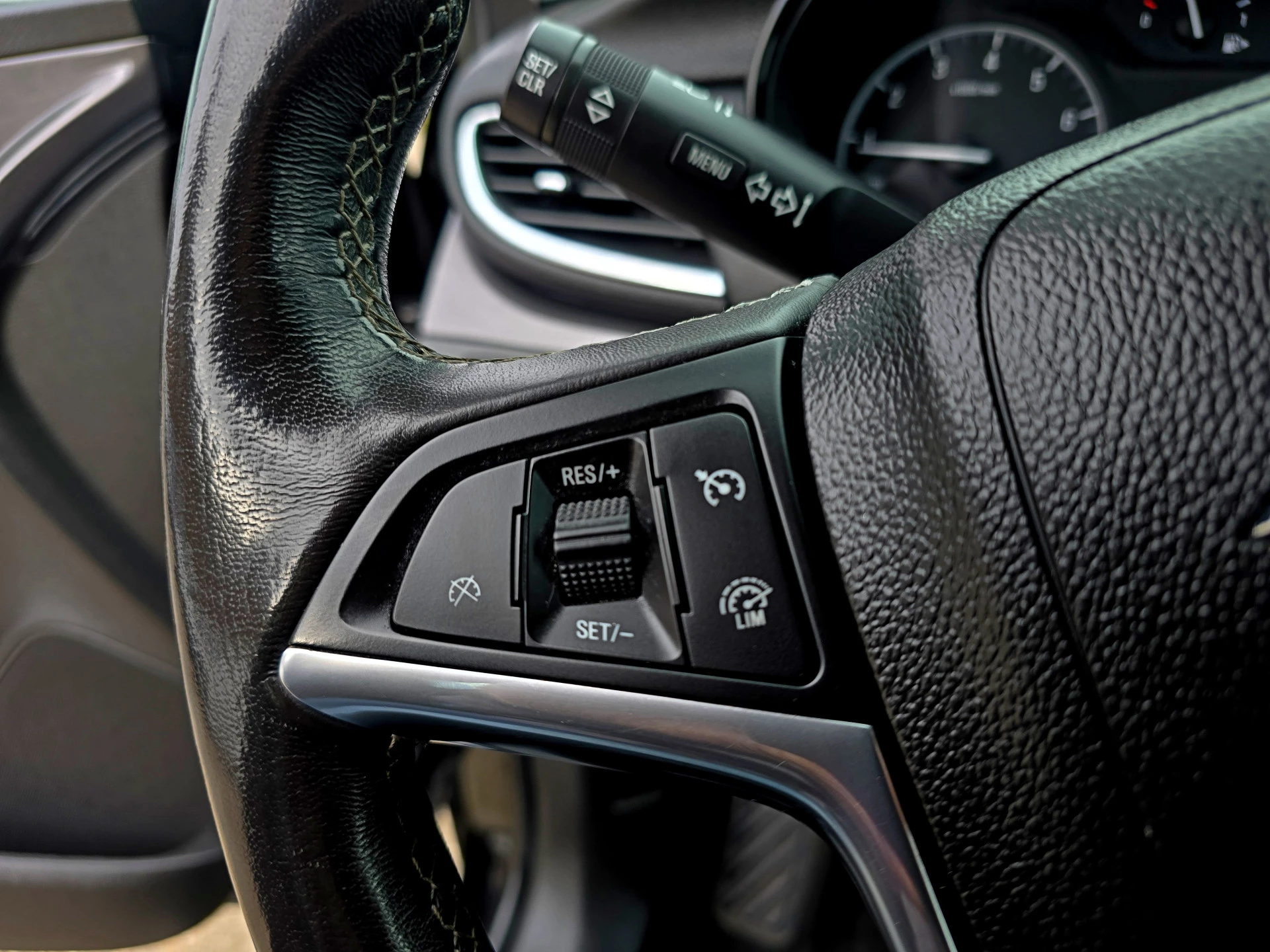 Hoofdafbeelding Opel Mokka X