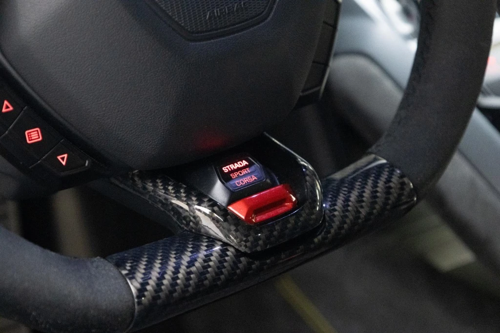 Hoofdafbeelding Lamborghini Huracán