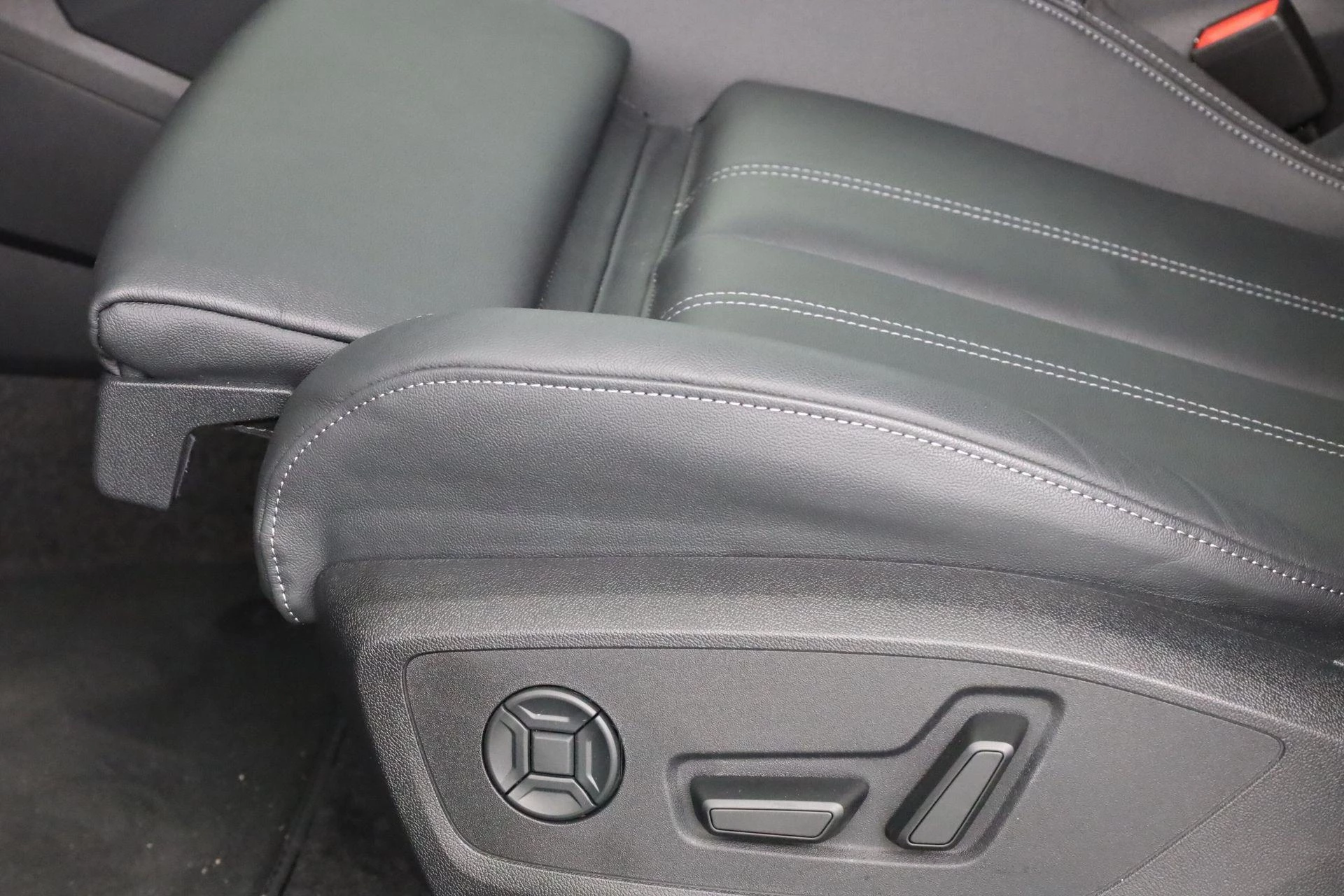 Hoofdafbeelding Audi Q6 e-tron