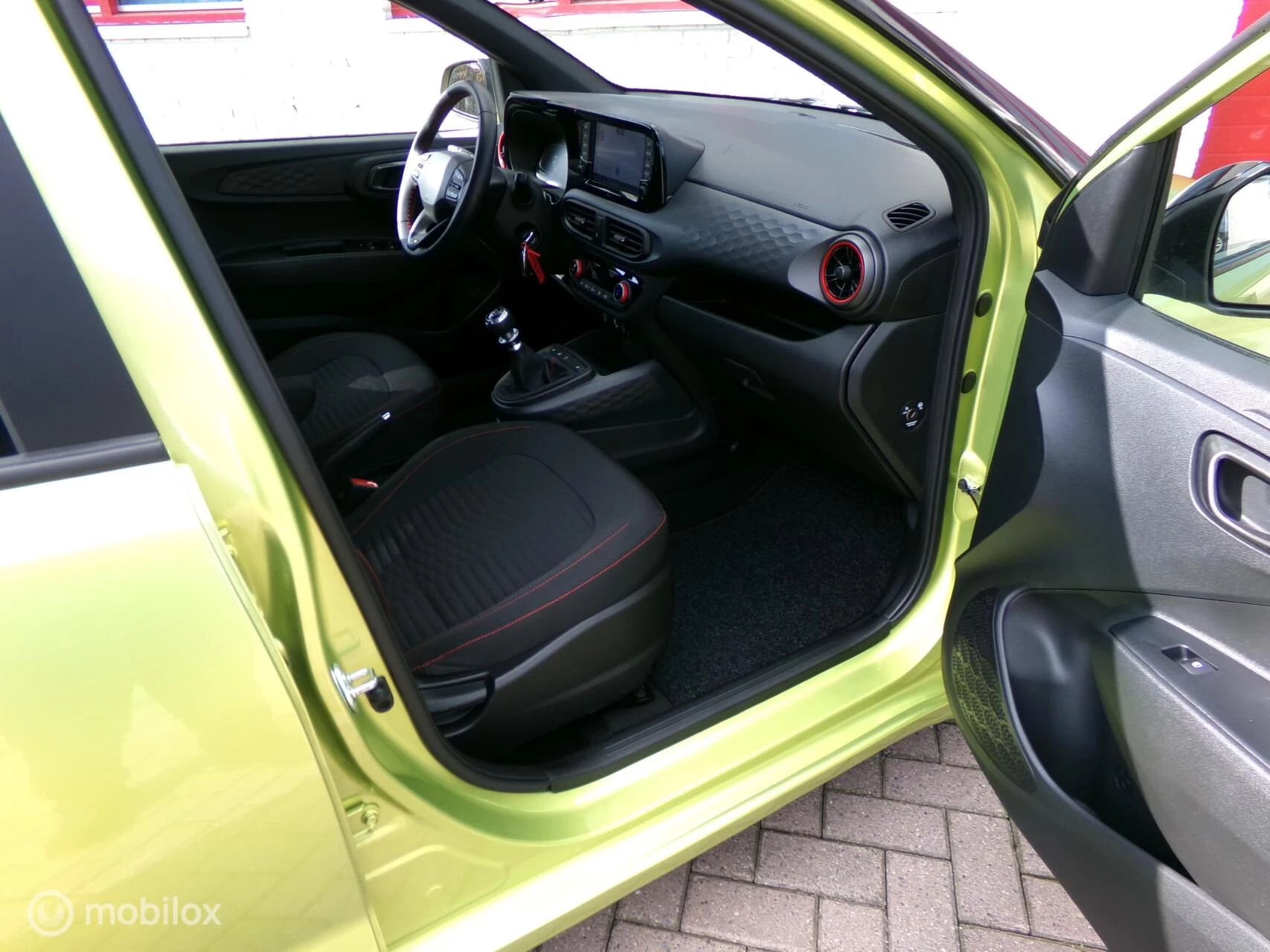 Hoofdafbeelding Hyundai i10