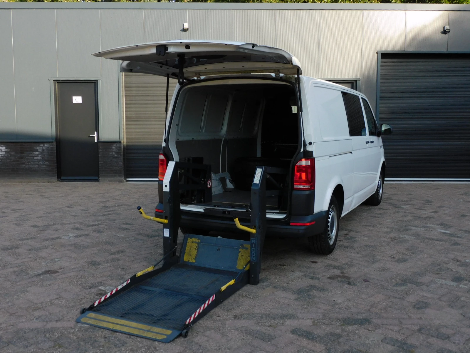 Hoofdafbeelding Volkswagen Transporter