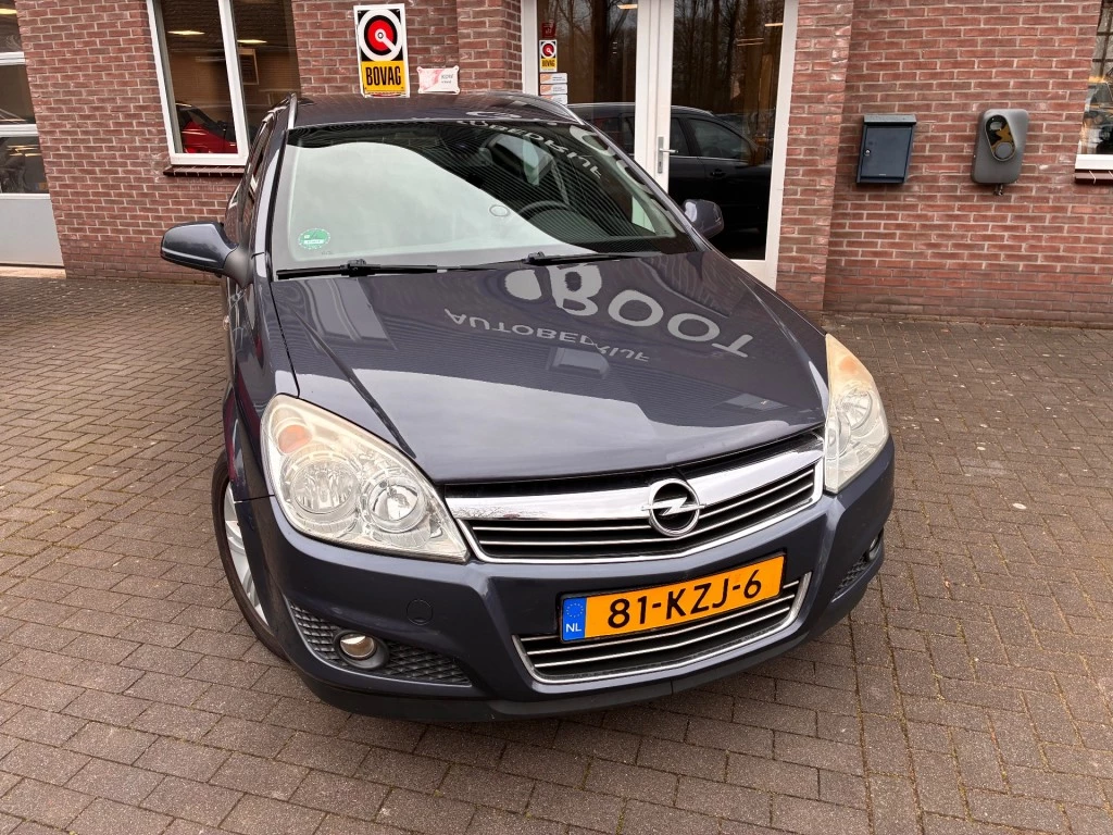 Hoofdafbeelding Opel Astra