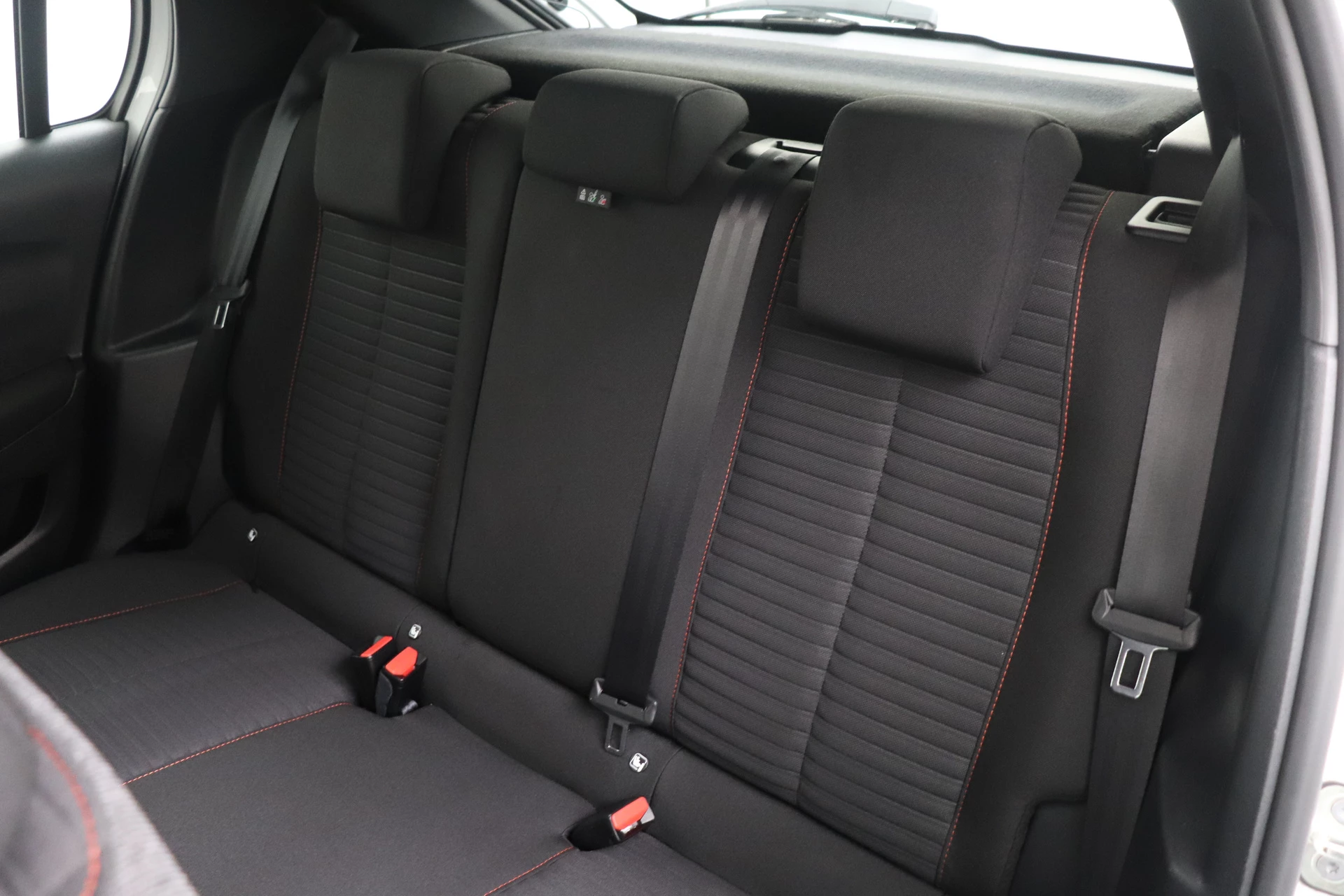 Hoofdafbeelding Peugeot e-208