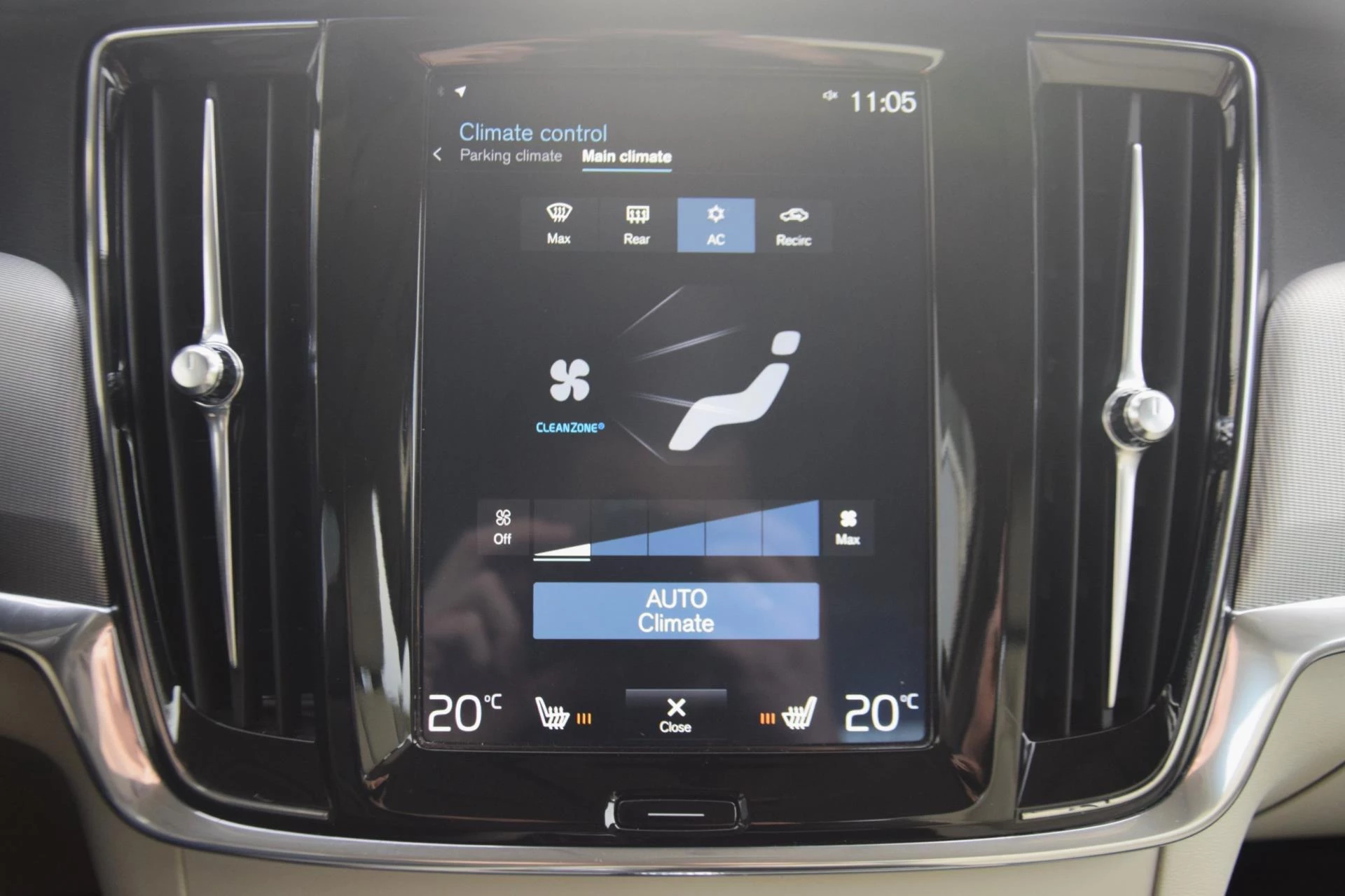 Hoofdafbeelding Volvo S90