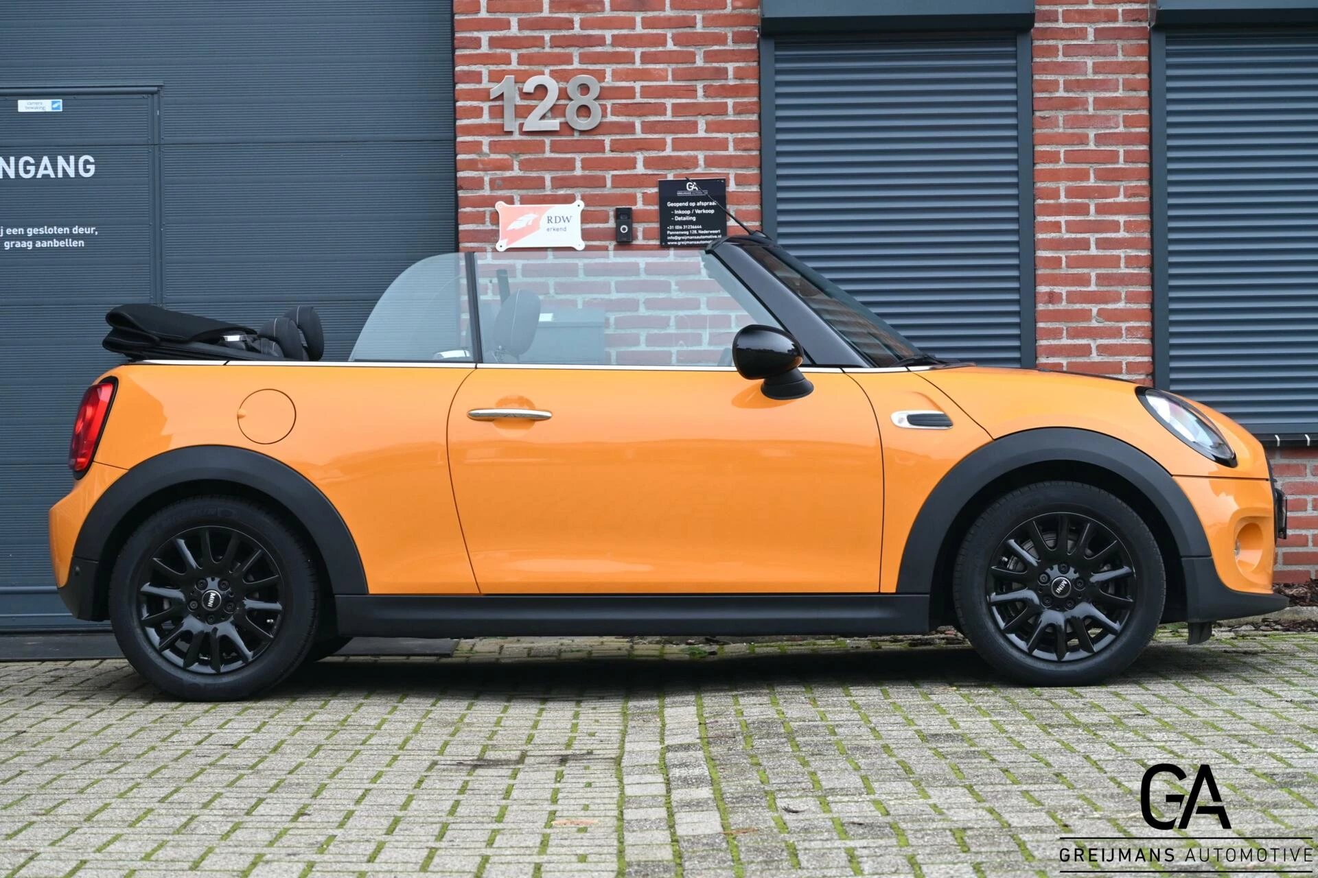 Hoofdafbeelding MINI Cooper Cabrio