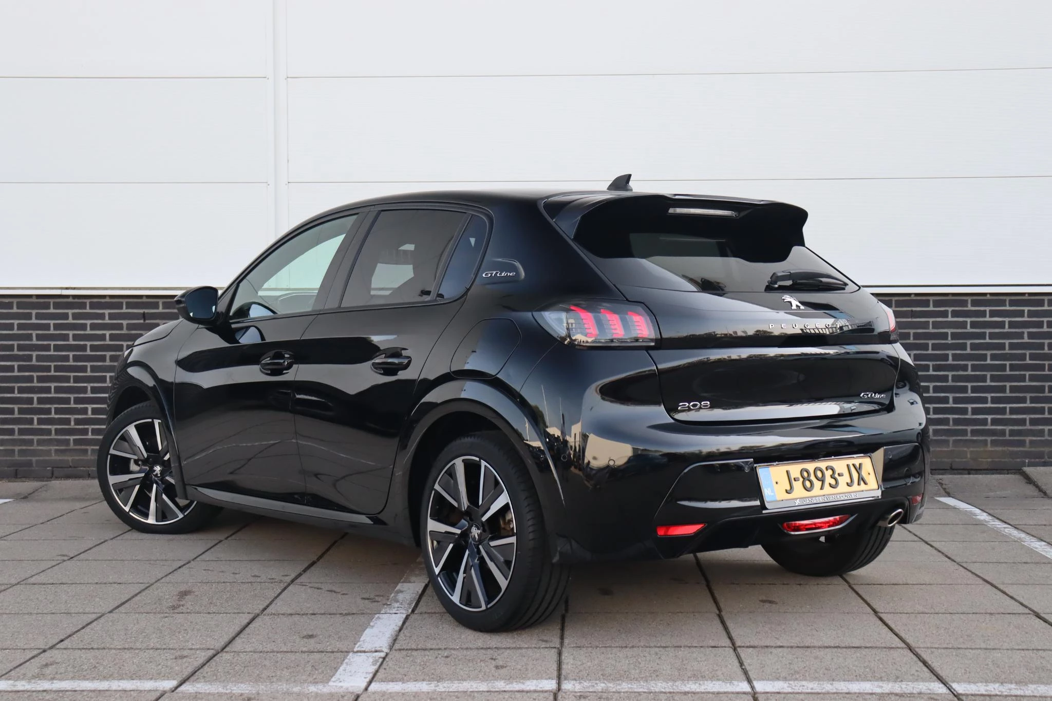 Hoofdafbeelding Peugeot 208