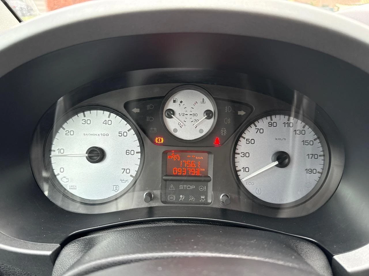 Hoofdafbeelding Peugeot Partner