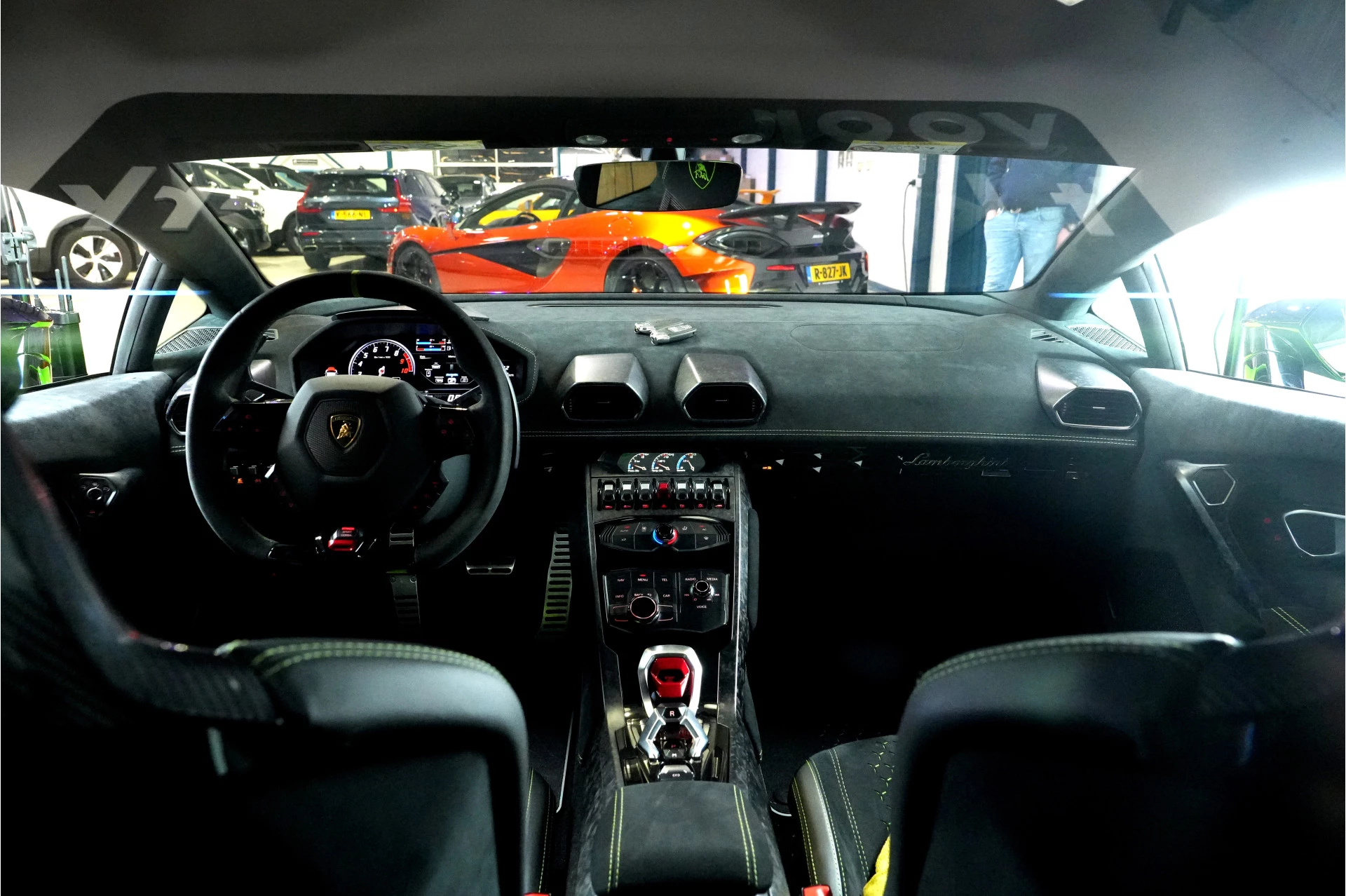 Hoofdafbeelding Lamborghini Huracán