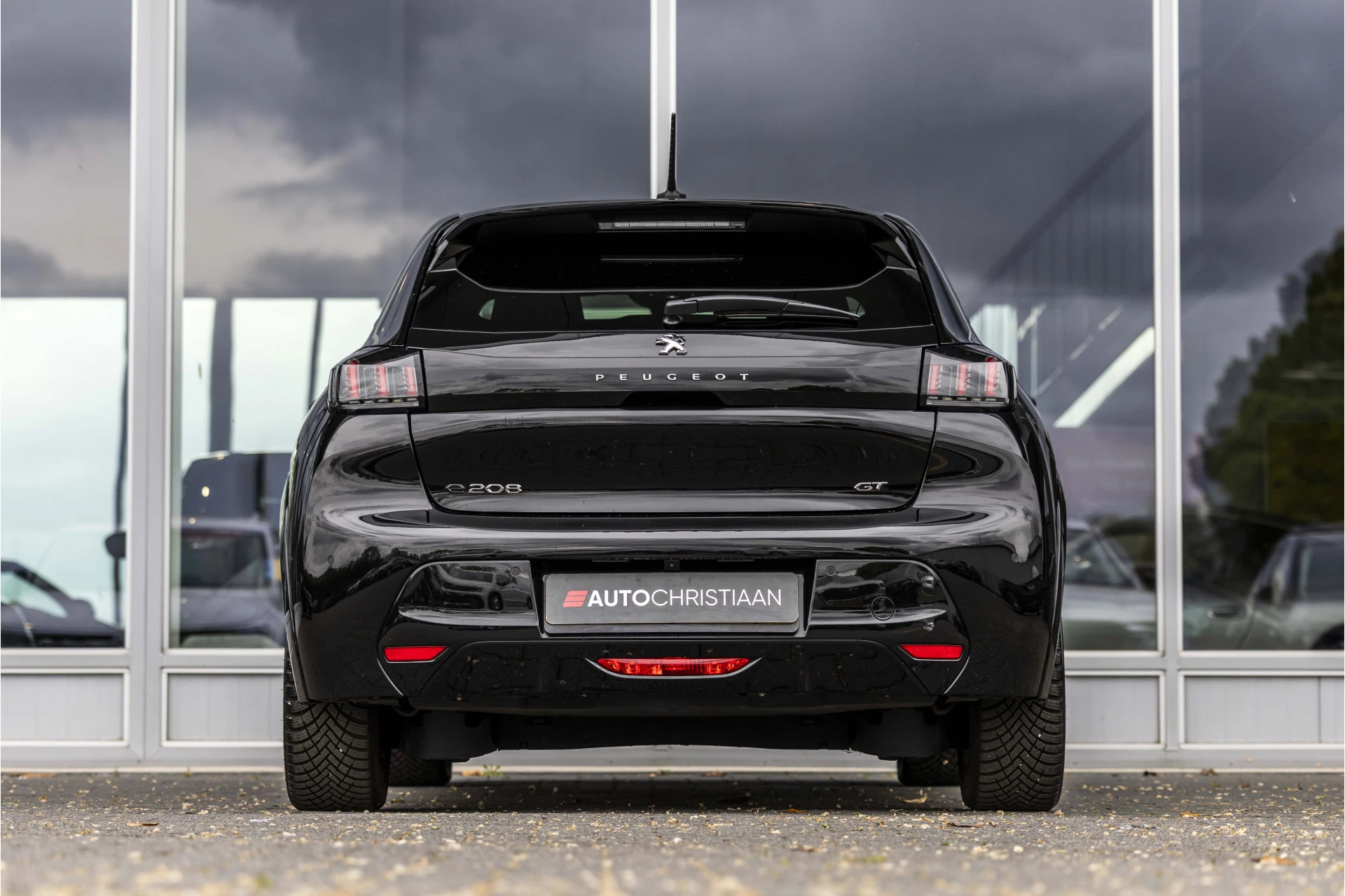Hoofdafbeelding Peugeot e-208