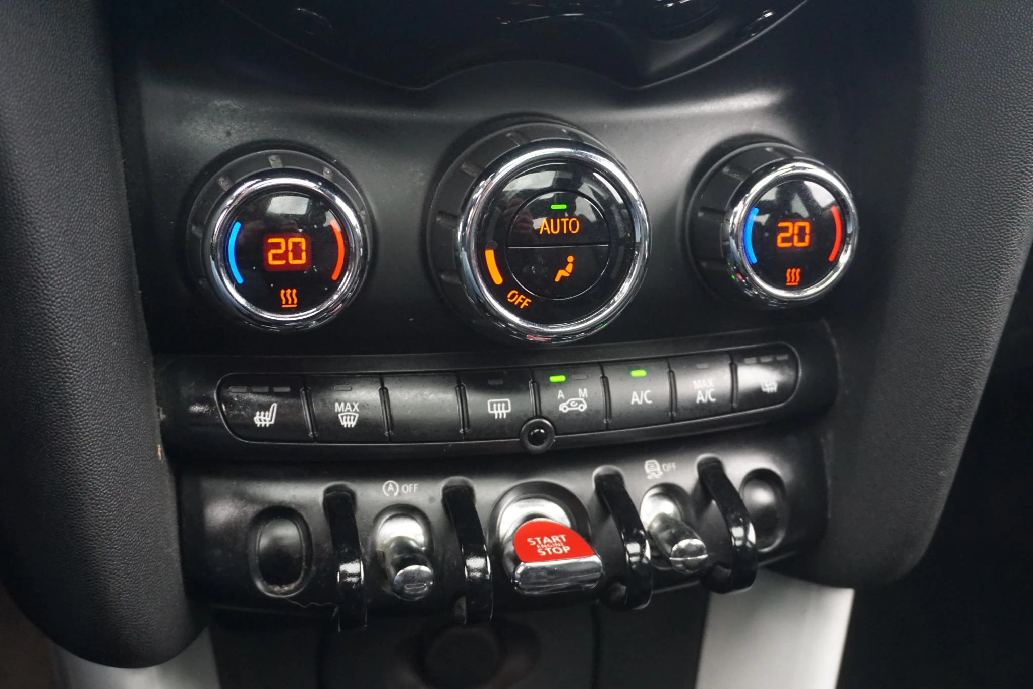 Hoofdafbeelding MINI 5-deurs