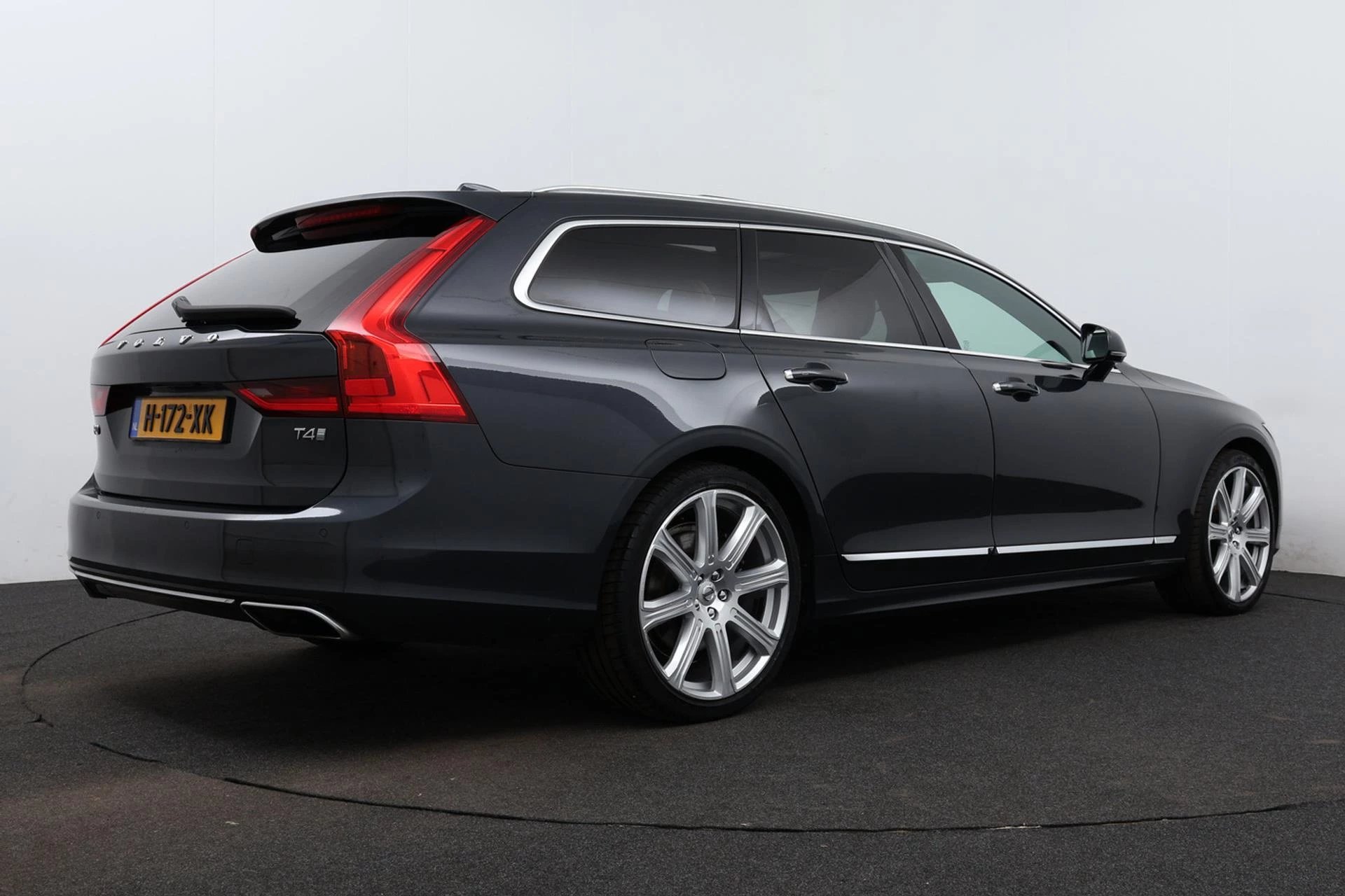 Hoofdafbeelding Volvo V90