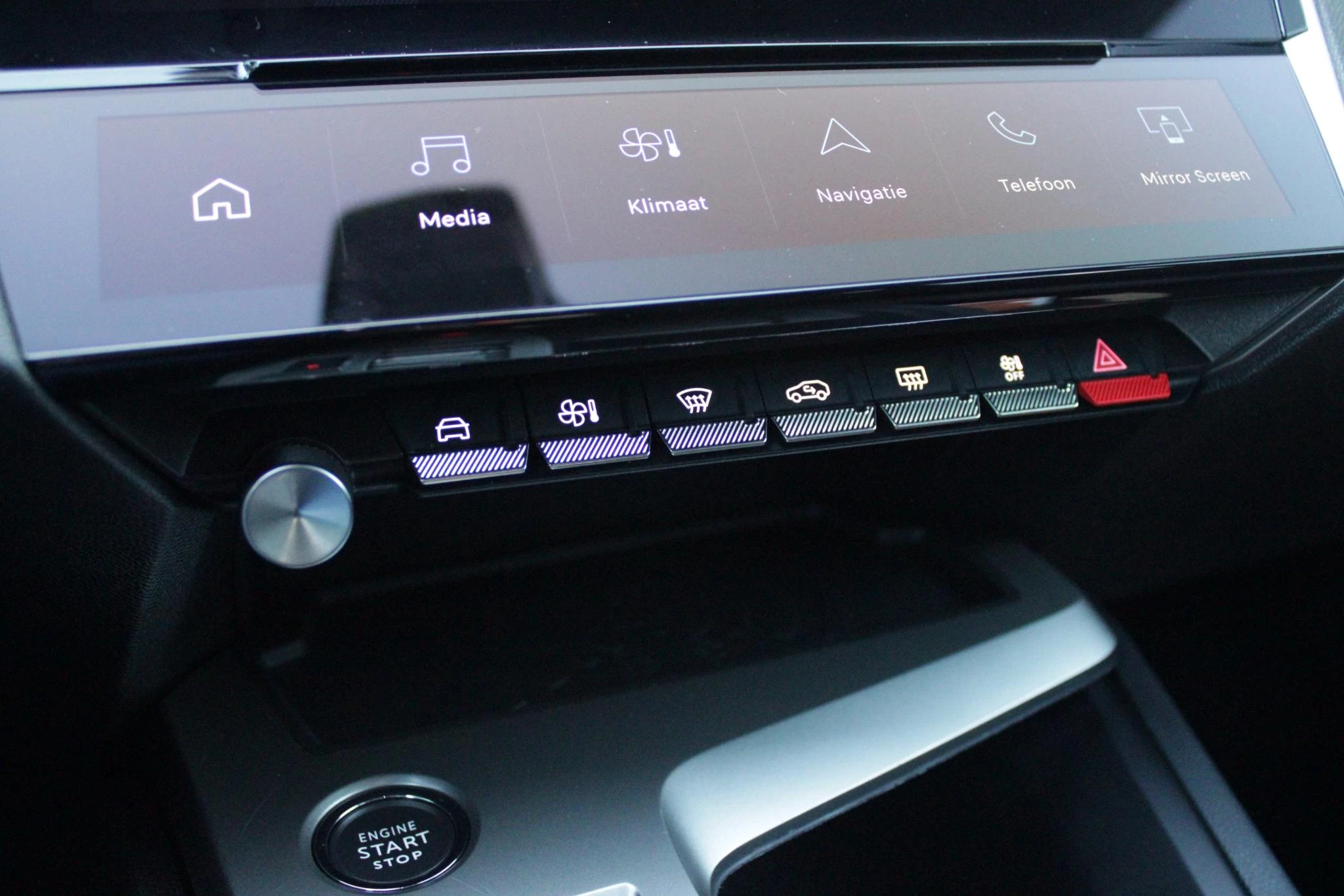 Hoofdafbeelding Peugeot 408