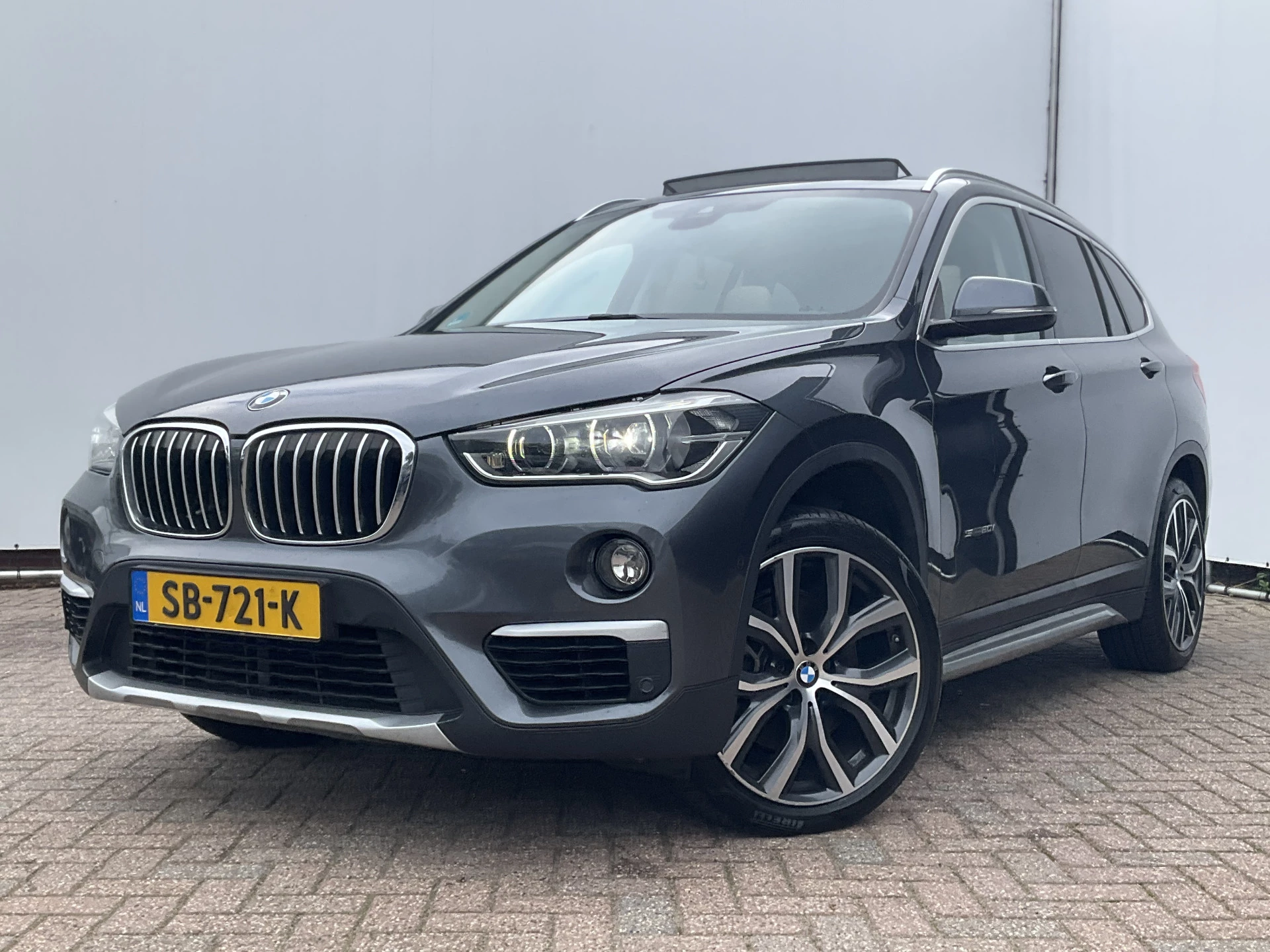 Hoofdafbeelding BMW X1