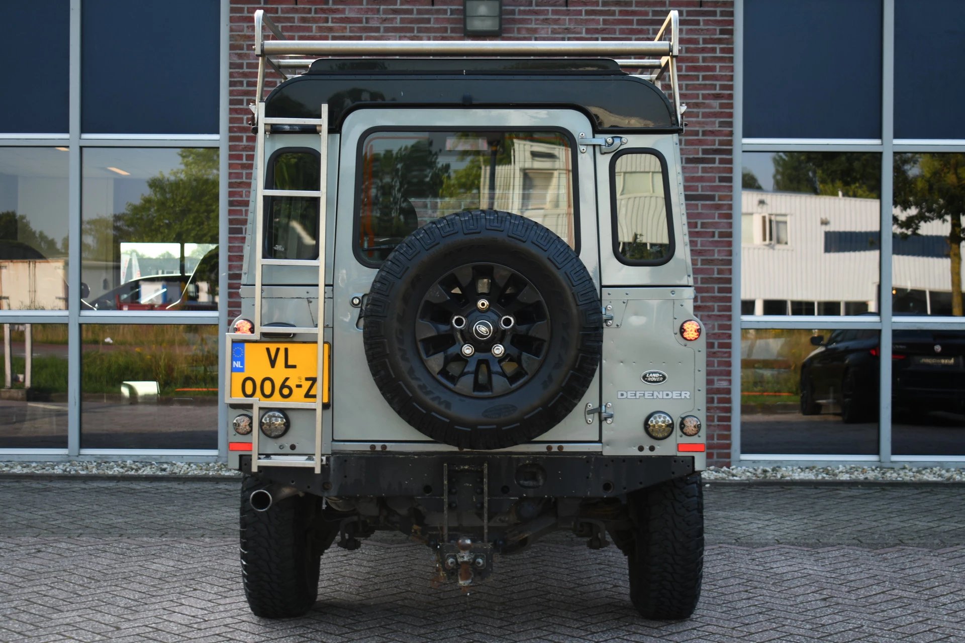 Hoofdafbeelding Land Rover Defender