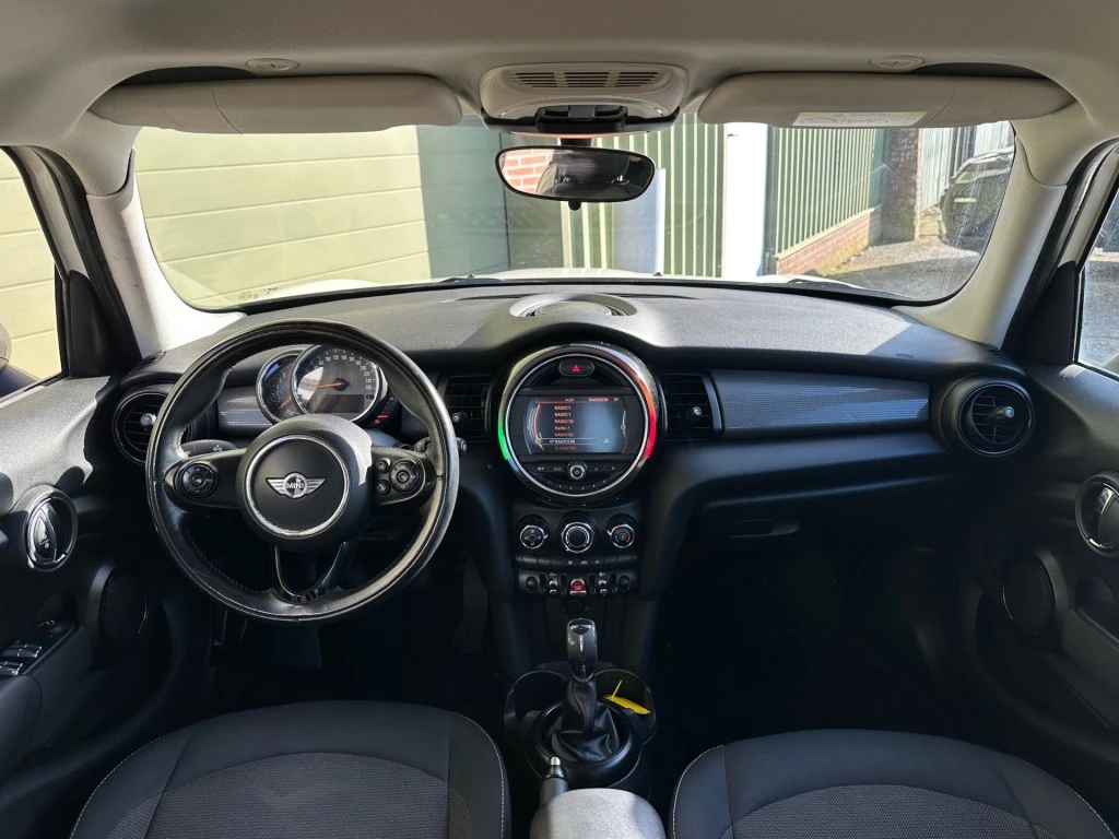 Hoofdafbeelding MINI 5-deurs