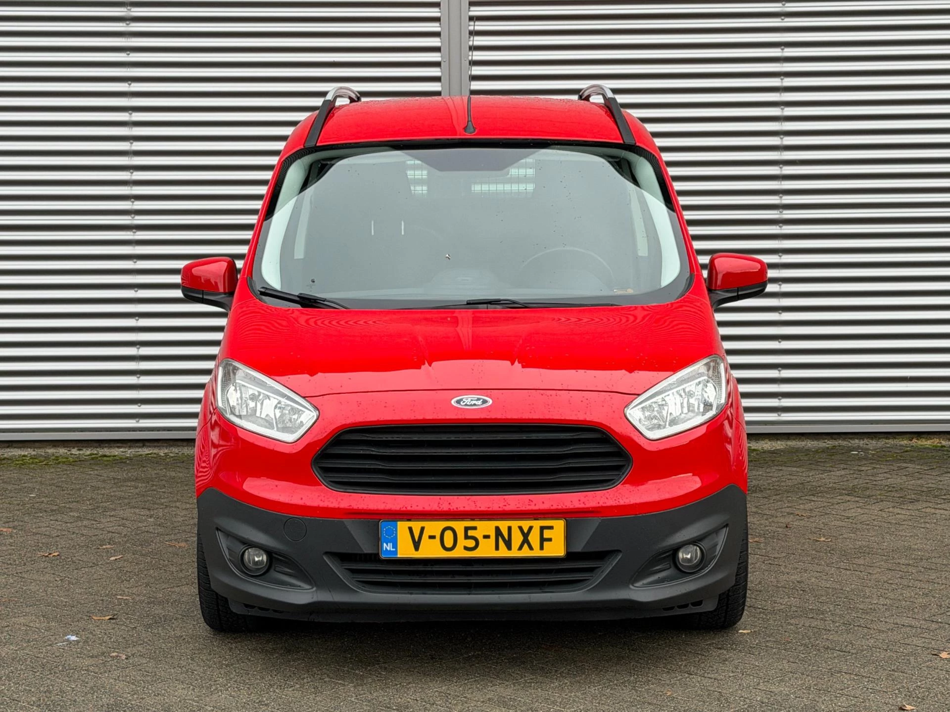 Hoofdafbeelding Ford Transit Courier