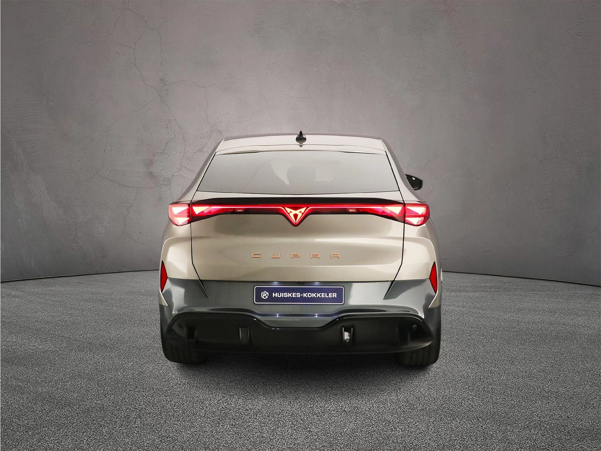 Hoofdafbeelding CUPRA Tavascan