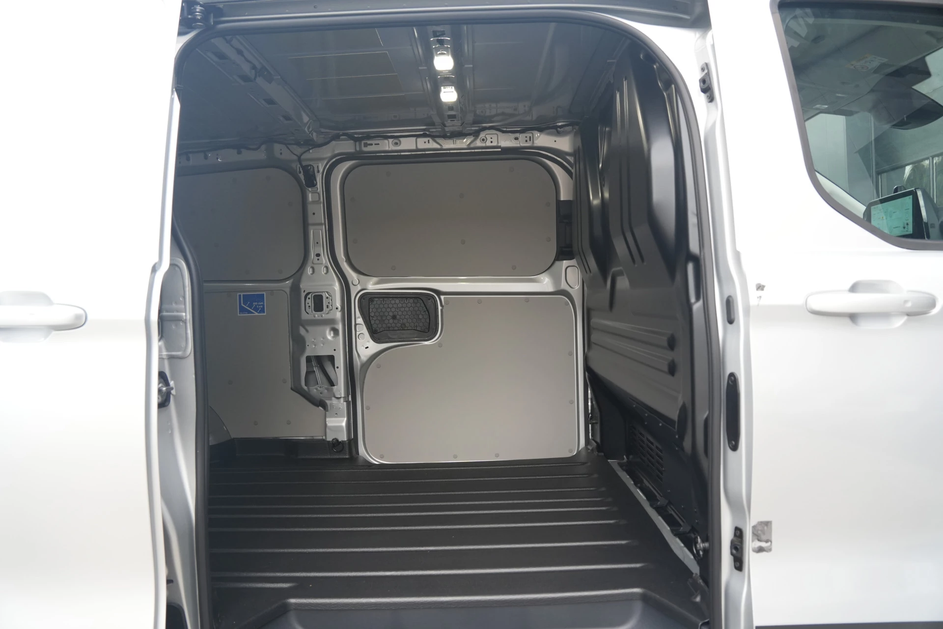 Hoofdafbeelding Ford E-Transit Custom