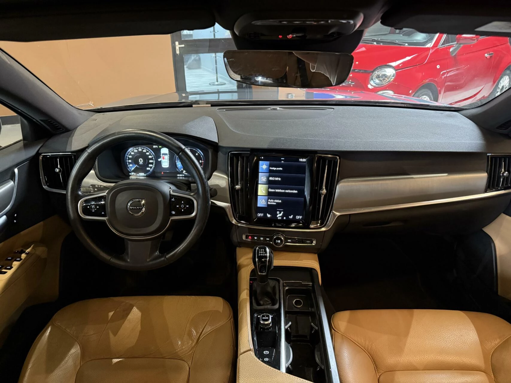 Hoofdafbeelding Volvo S90