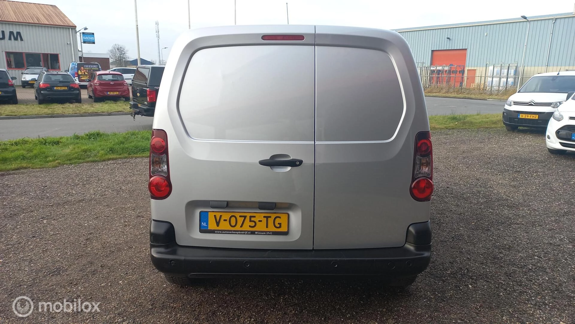 Hoofdafbeelding Peugeot Partner