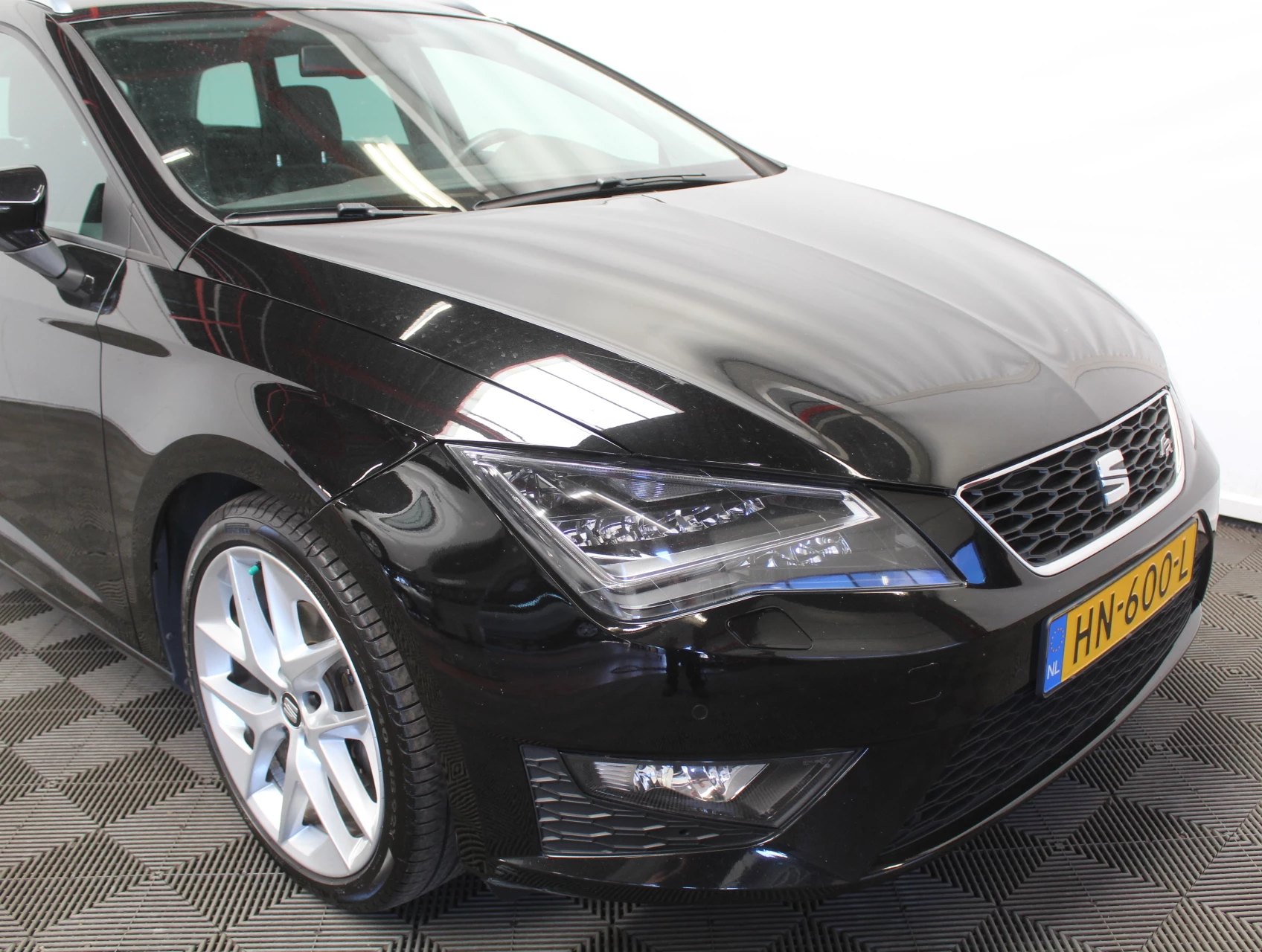 Hoofdafbeelding SEAT Leon