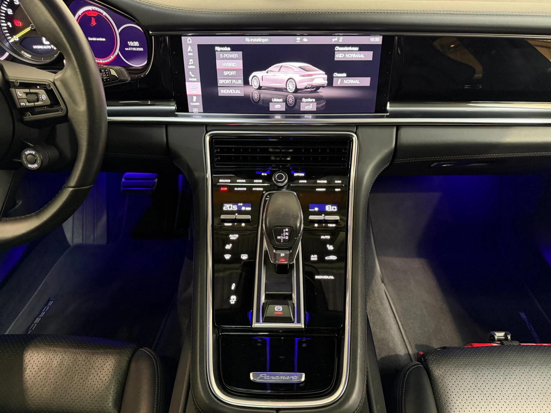 Hoofdafbeelding Porsche Panamera