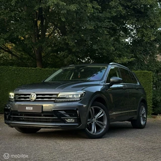Hoofdafbeelding Volkswagen Tiguan Volkswagen Tiguan 2.0 TSI 4Motion Highline Business|R-LINE