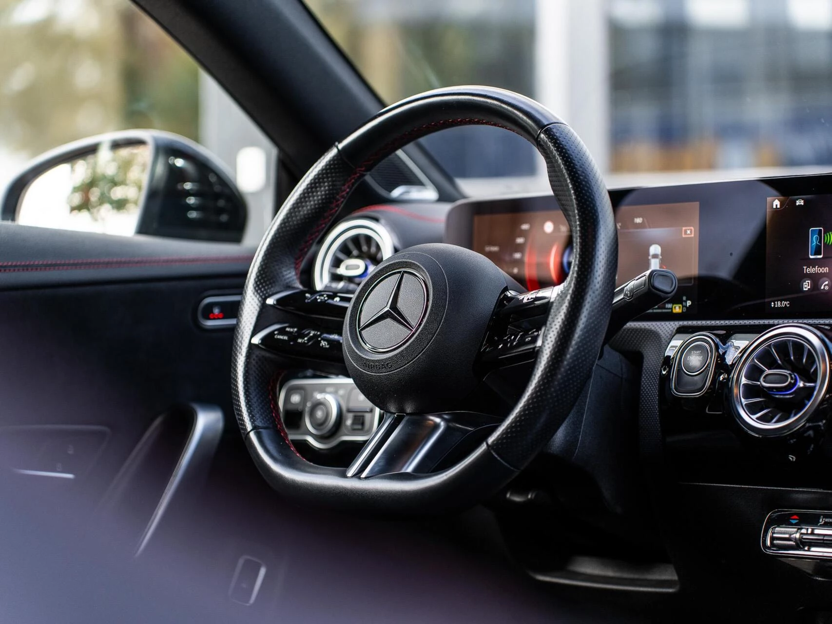 Hoofdafbeelding Mercedes-Benz CLA