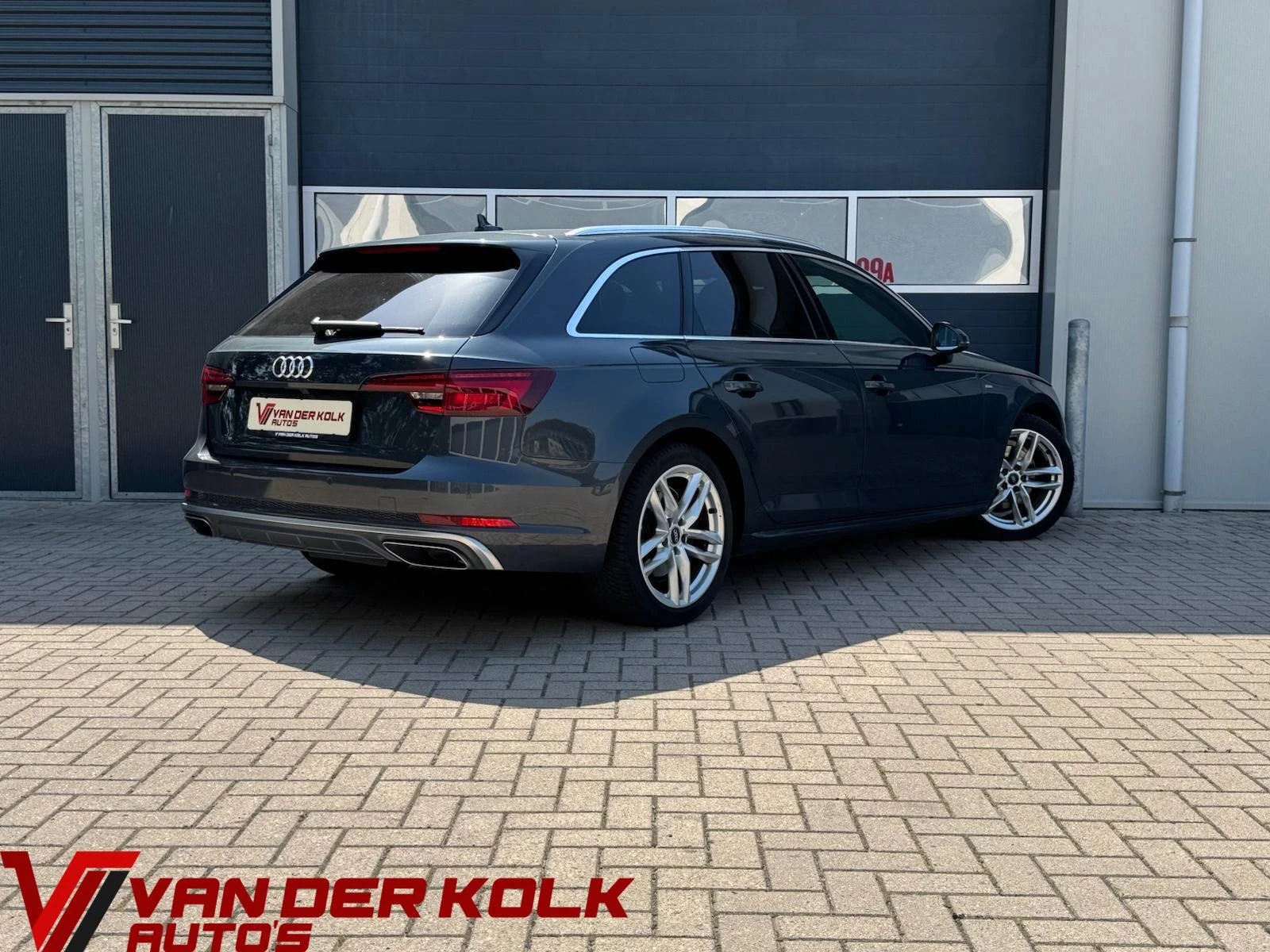 Hoofdafbeelding Audi A4