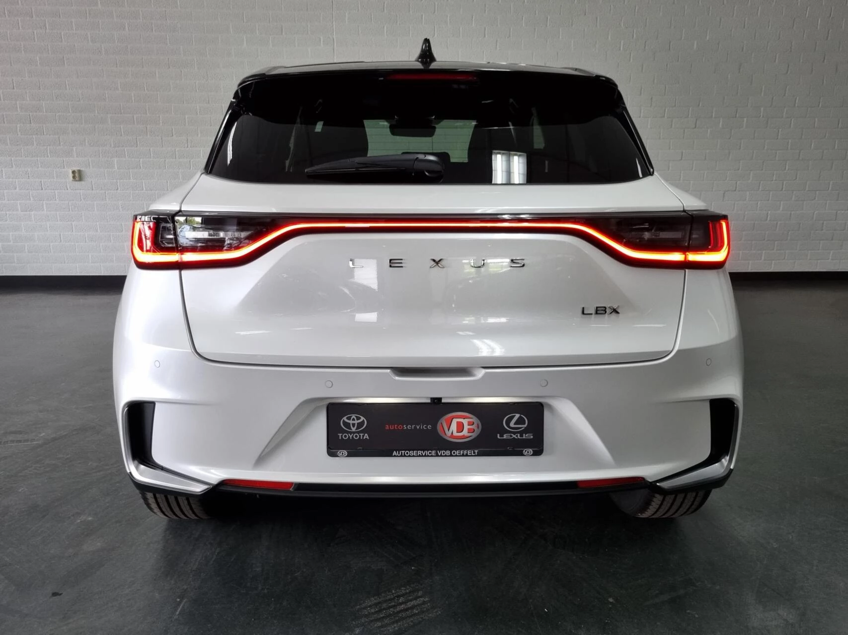 Hoofdafbeelding Lexus LBX