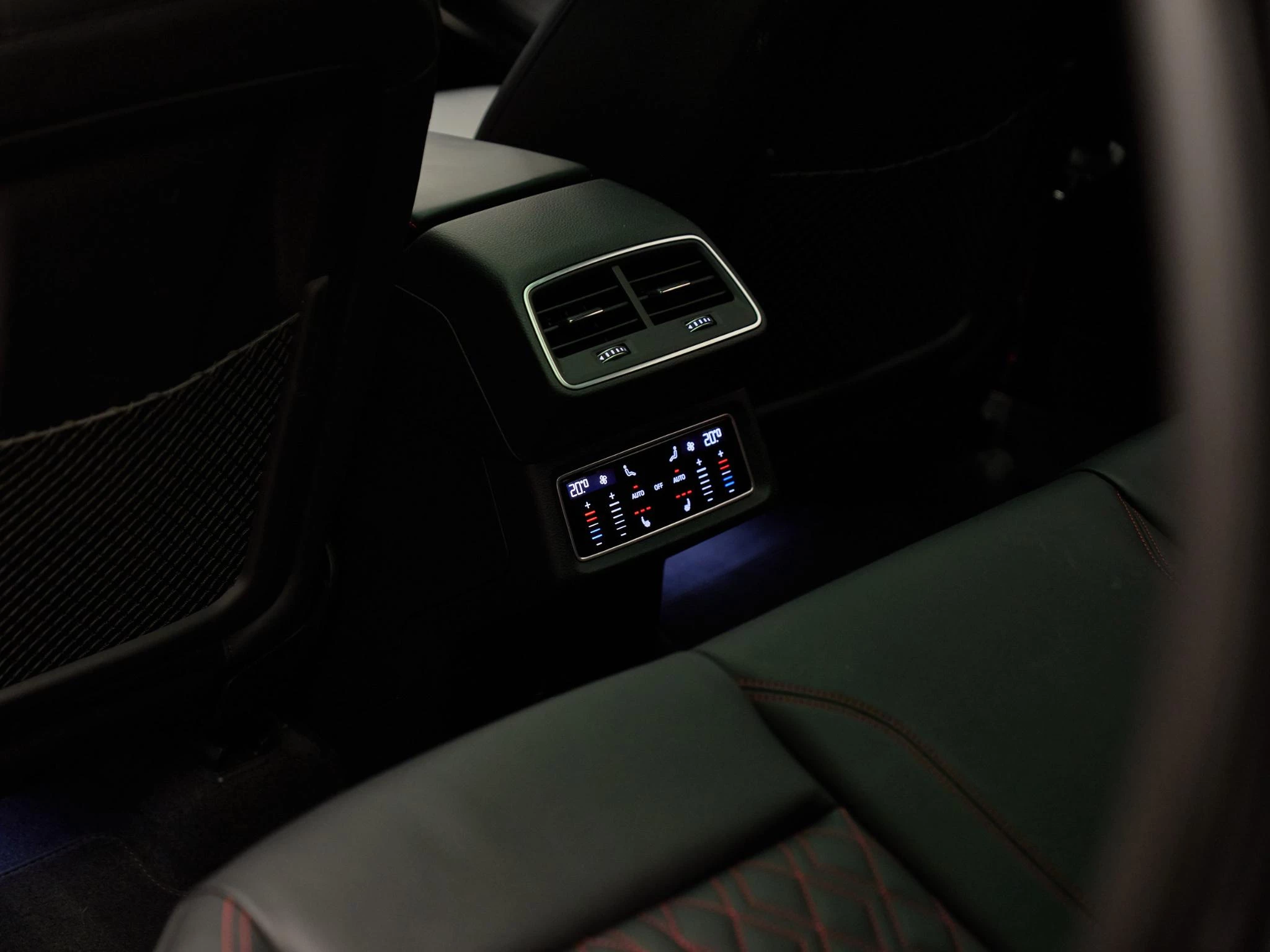 Hoofdafbeelding Audi Q8 Sportback e-tron