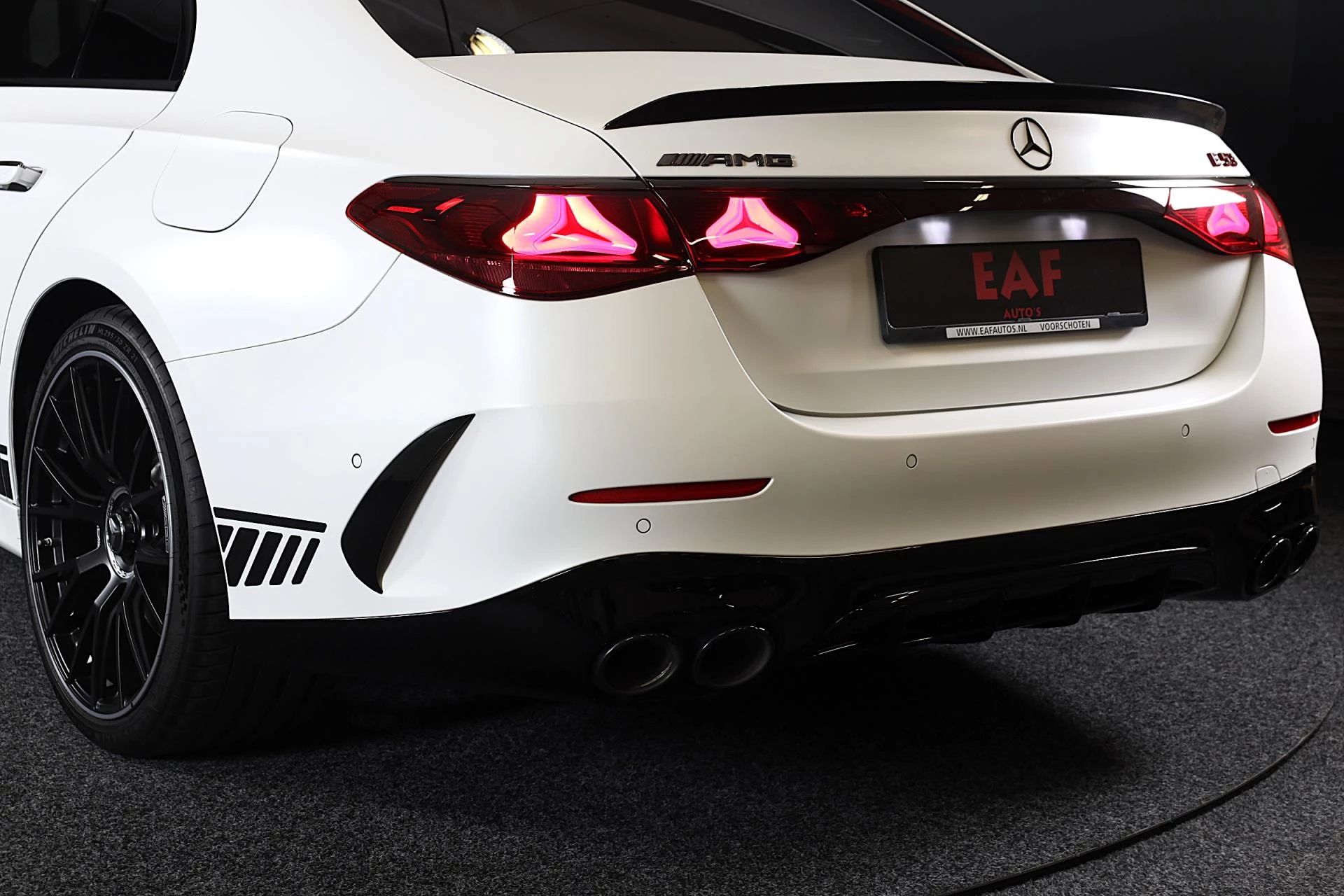 Hoofdafbeelding Mercedes-Benz E-Klasse