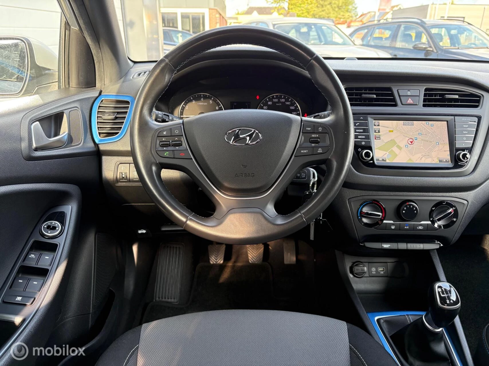 Hoofdafbeelding Hyundai i20